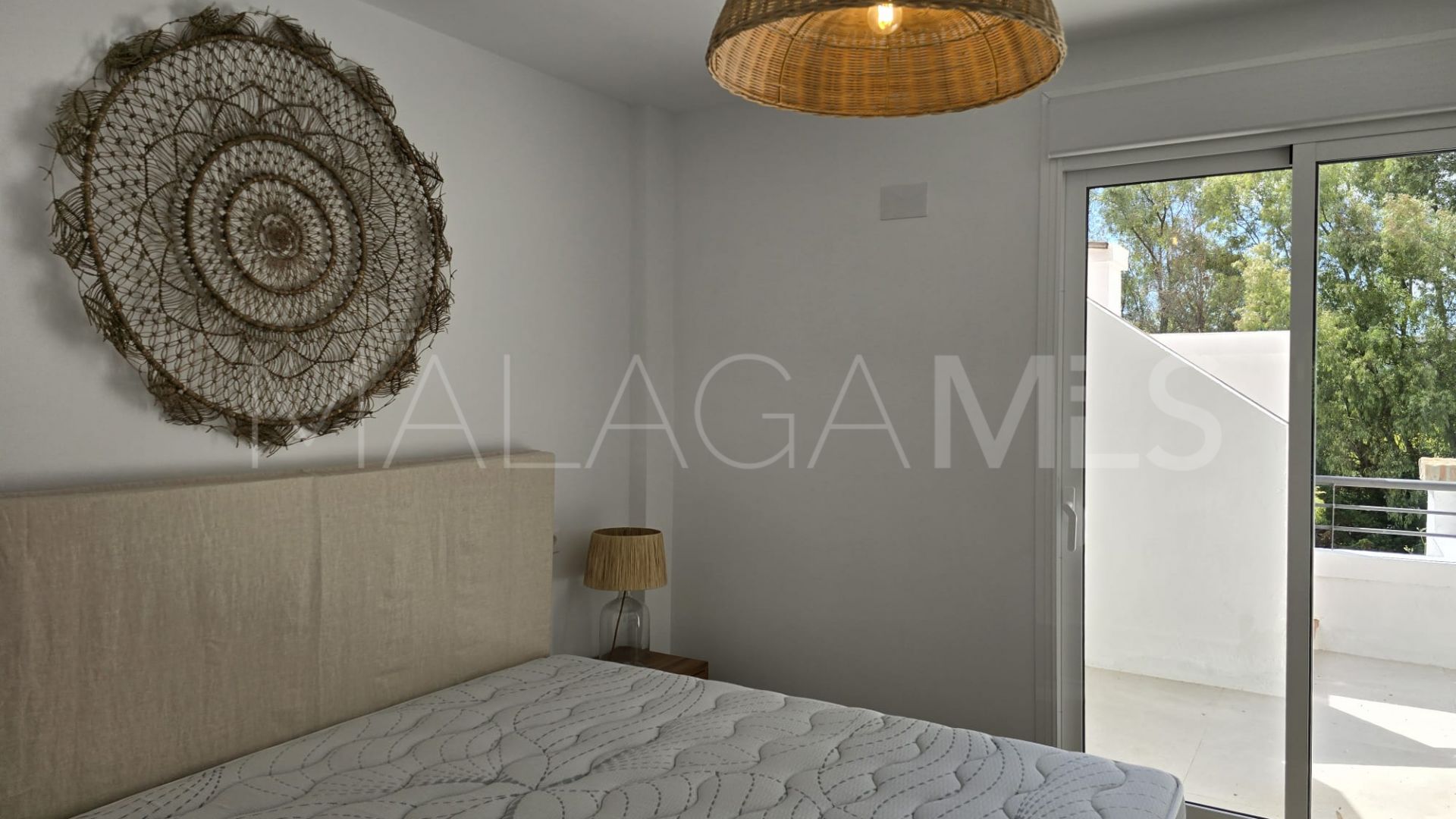 For sale Benahavis 2 bedrooms apartment