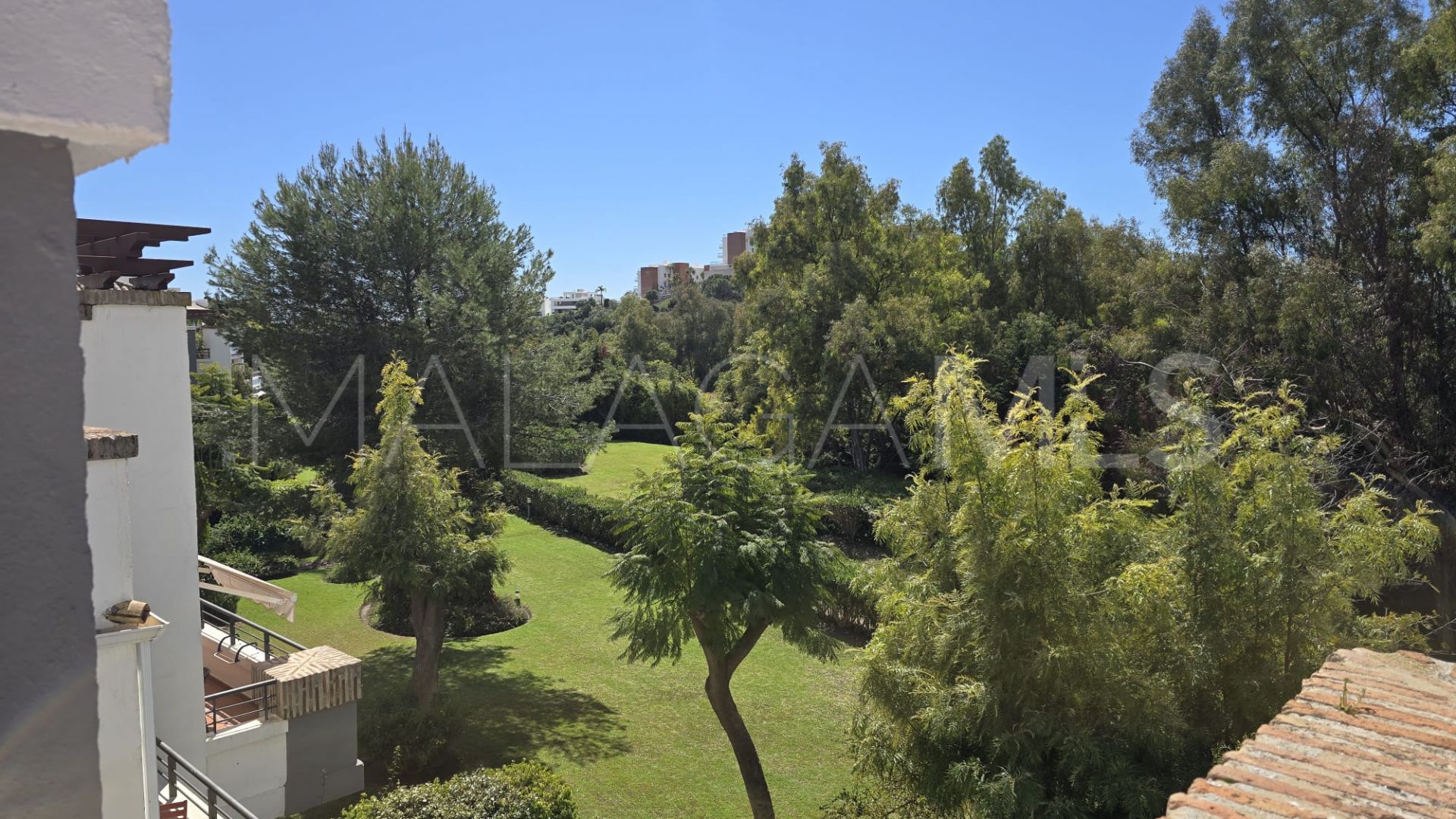 For sale Benahavis 2 bedrooms apartment