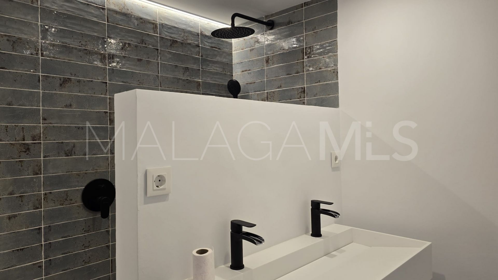 For sale Benahavis 2 bedrooms apartment