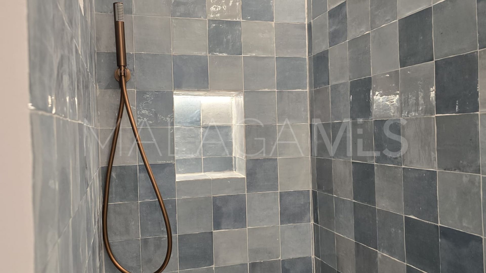 For sale Benahavis 2 bedrooms apartment