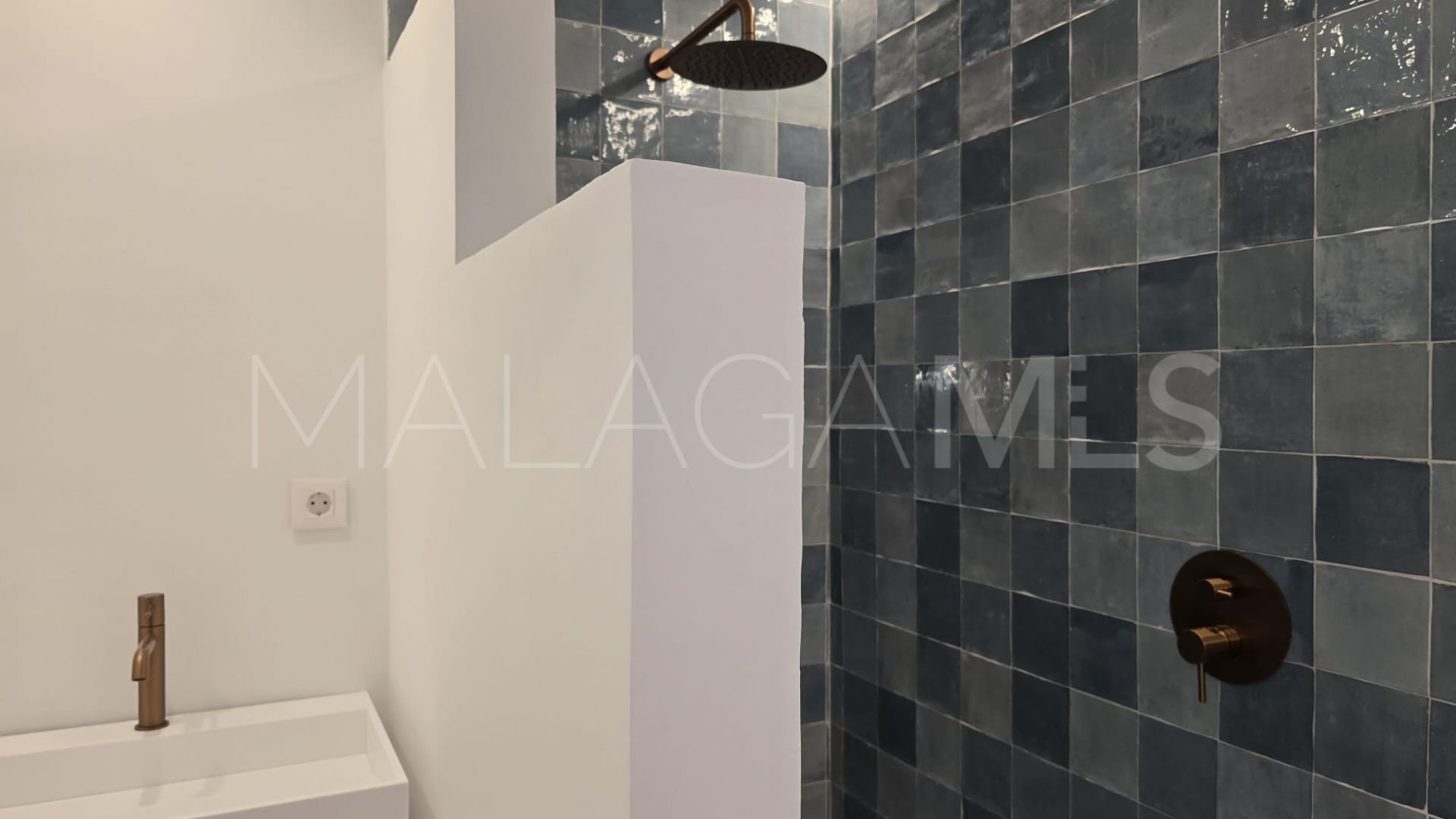 For sale Benahavis 2 bedrooms apartment