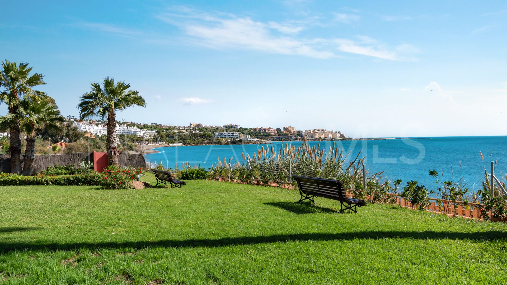 Maison de ville for sale in Bahía de Estepona