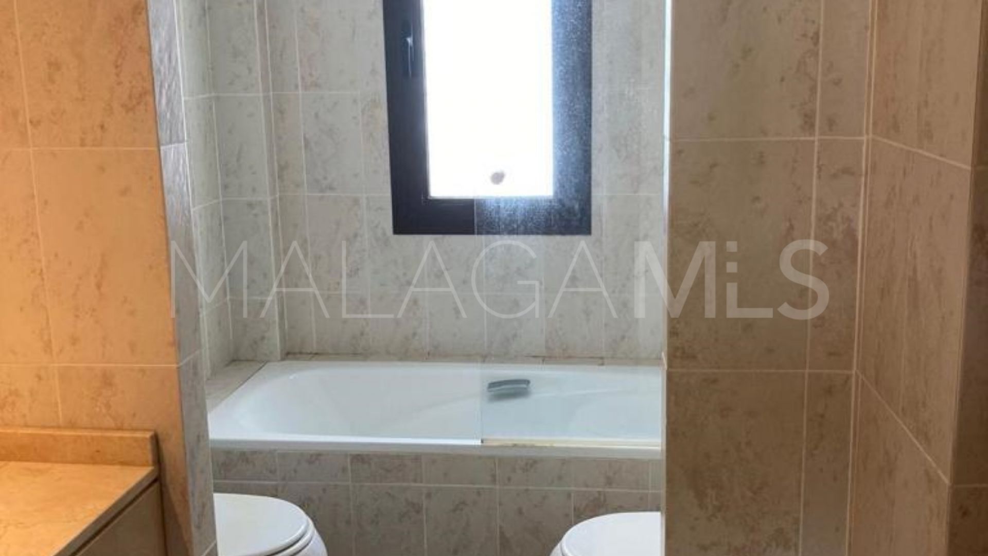 Lägenhet for sale in Estepona