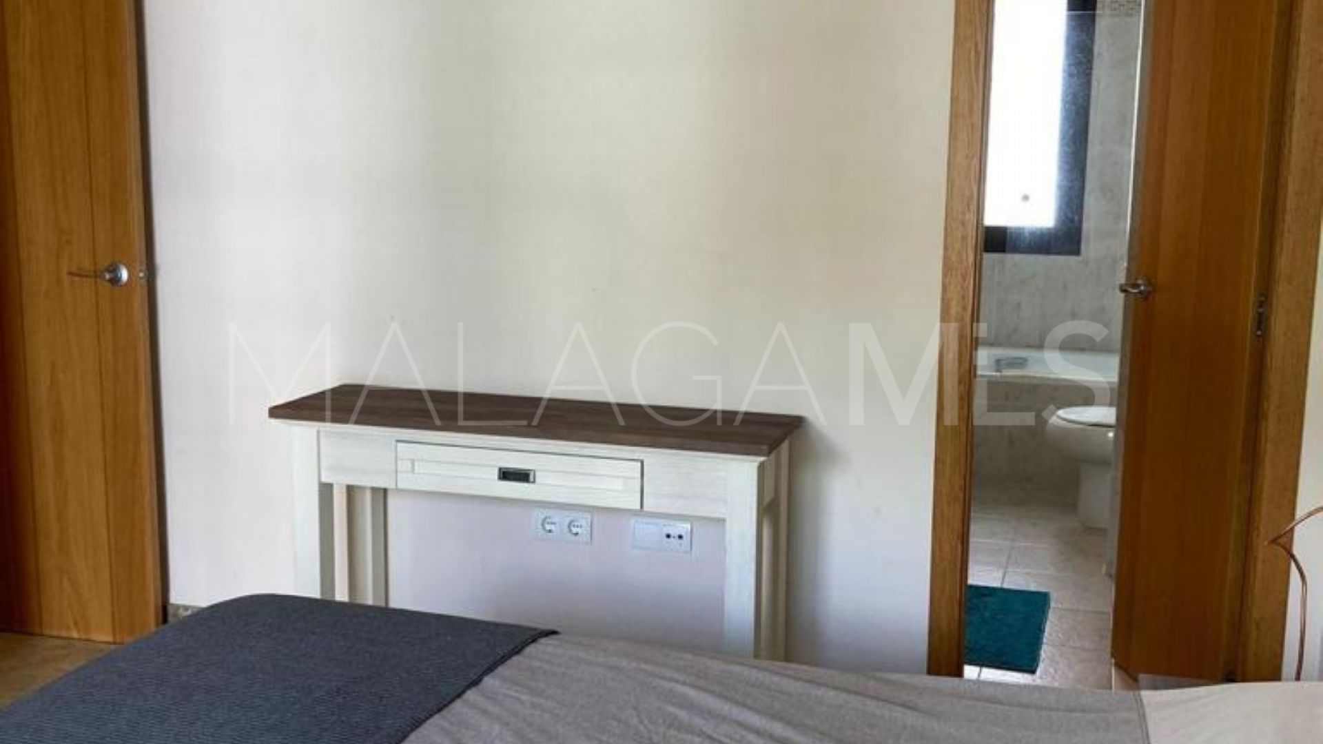 Lägenhet for sale in Estepona