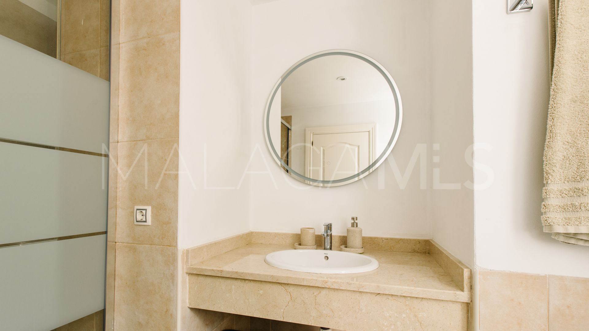 Villa in La Resina Golf for sale