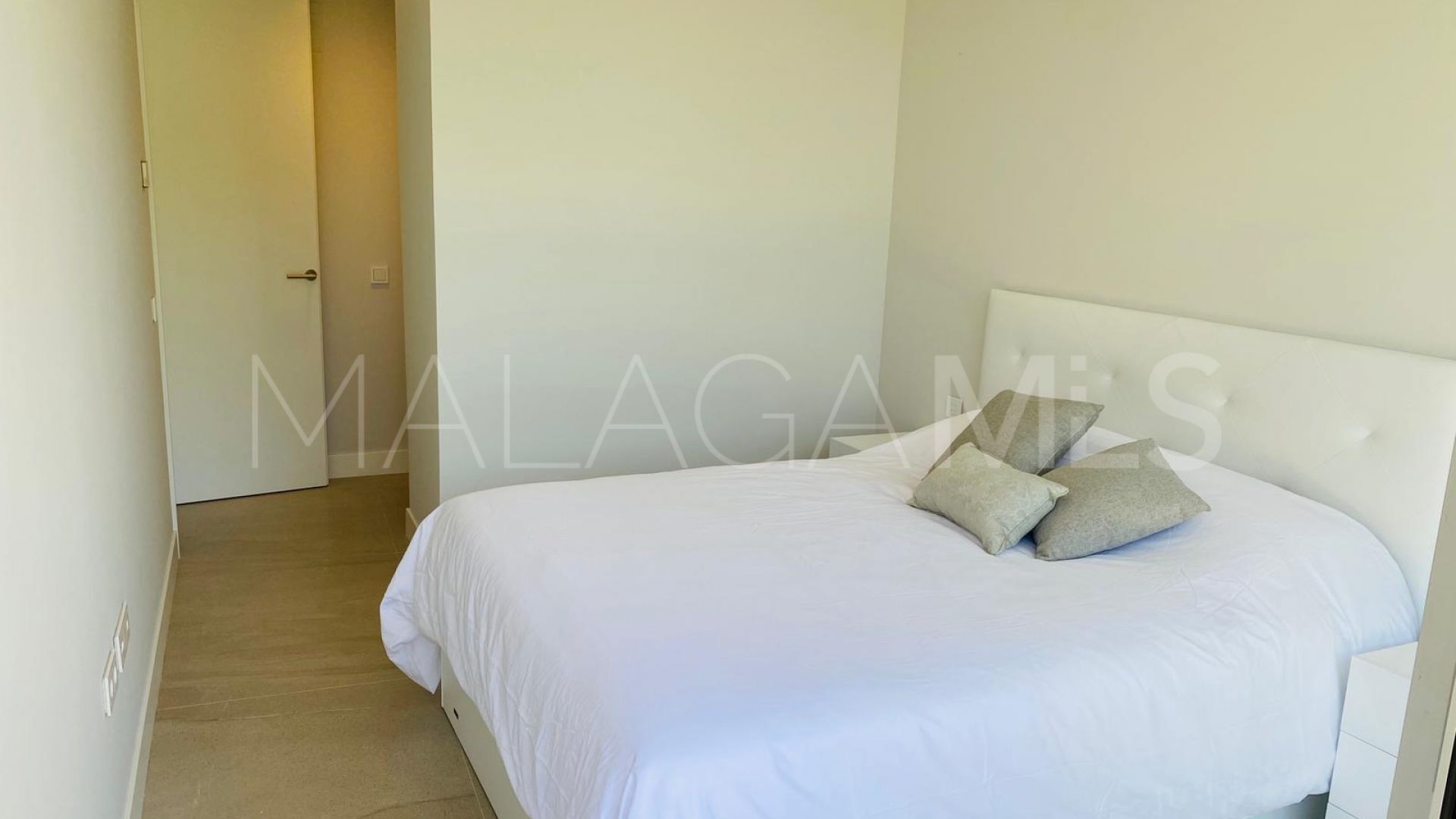 Buy apartamento planta baja in The Edge