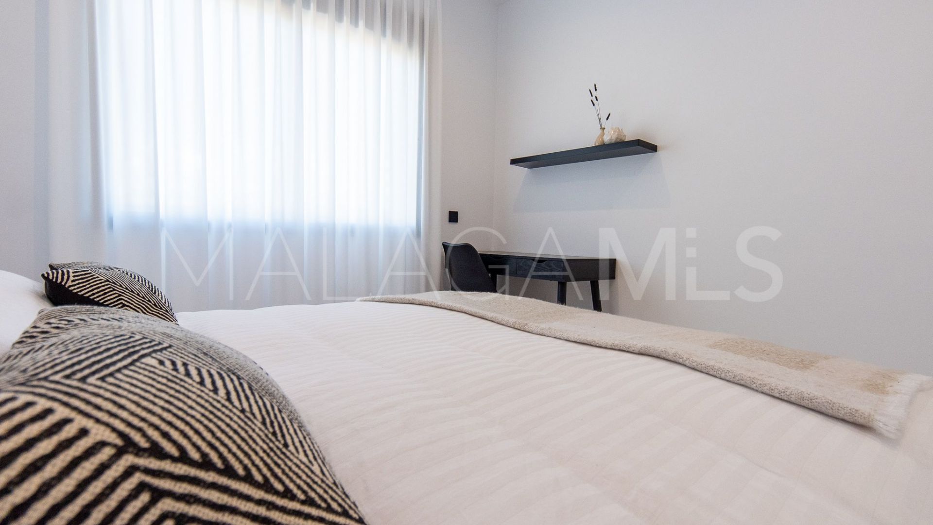 Se vende apartamento with 3 bedrooms in Mirador de Estepona Hills