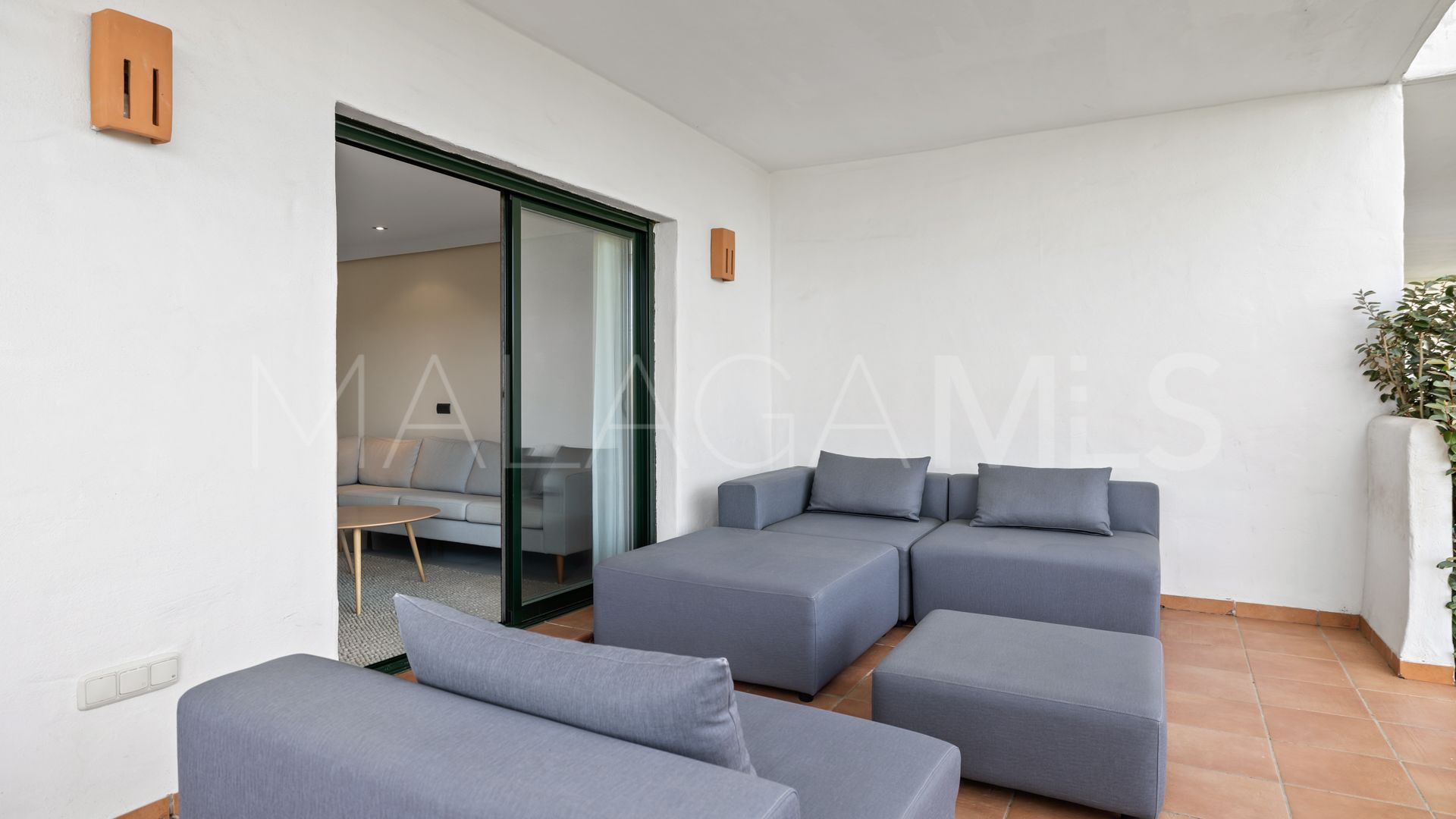 Ground floor apartment for sale in Doña Julia