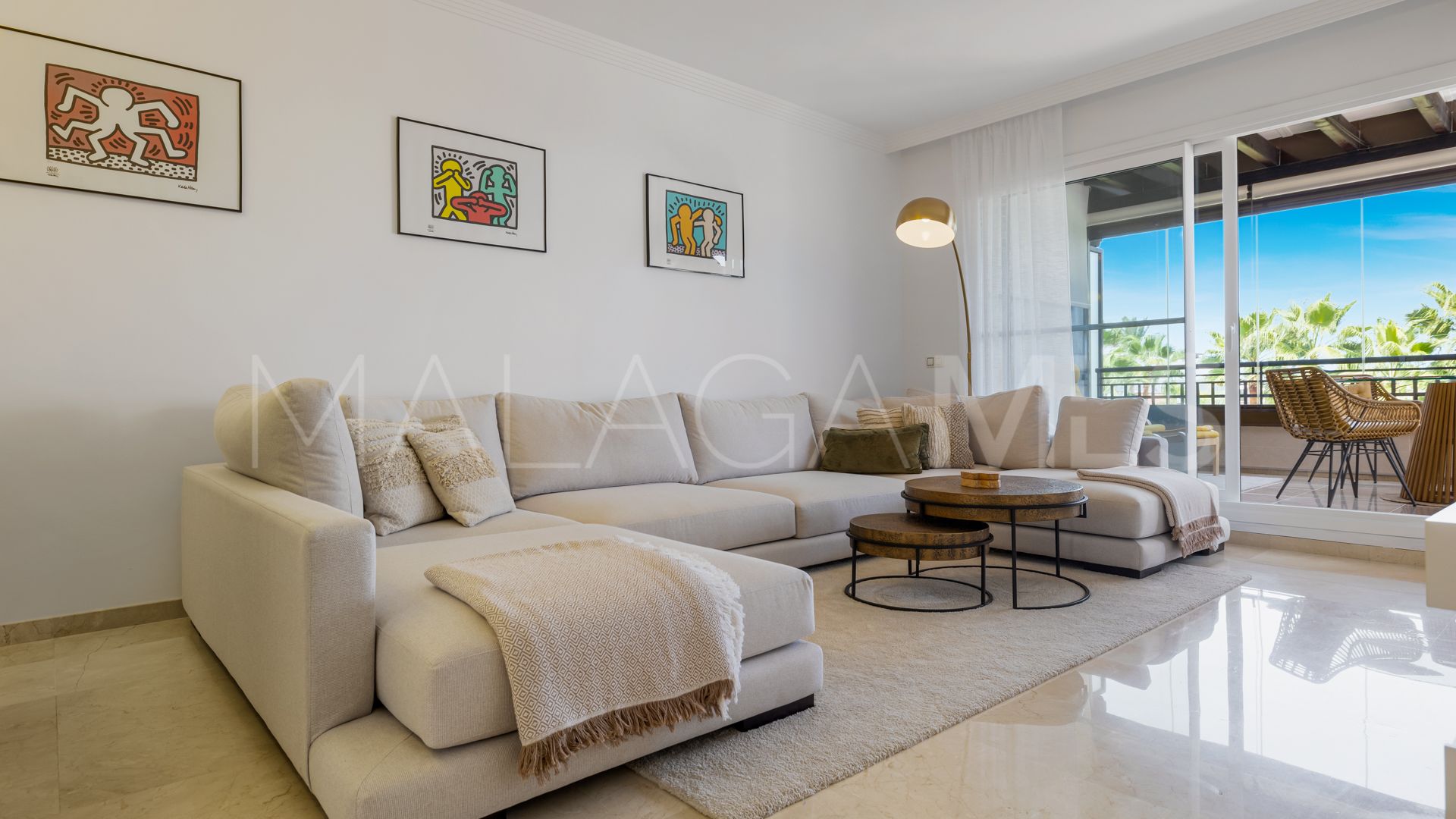 Apartamento for sale with 2 bedrooms in Estepona