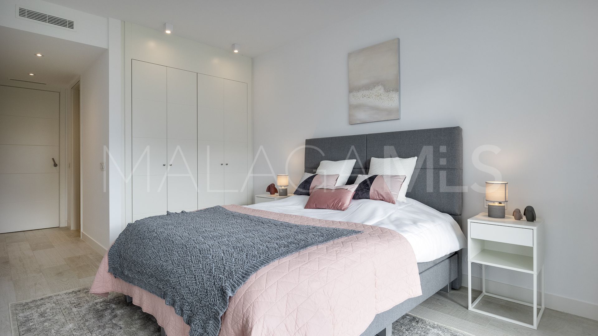 Appartement rez de chaussée for sale in Alcazaba Lagoon