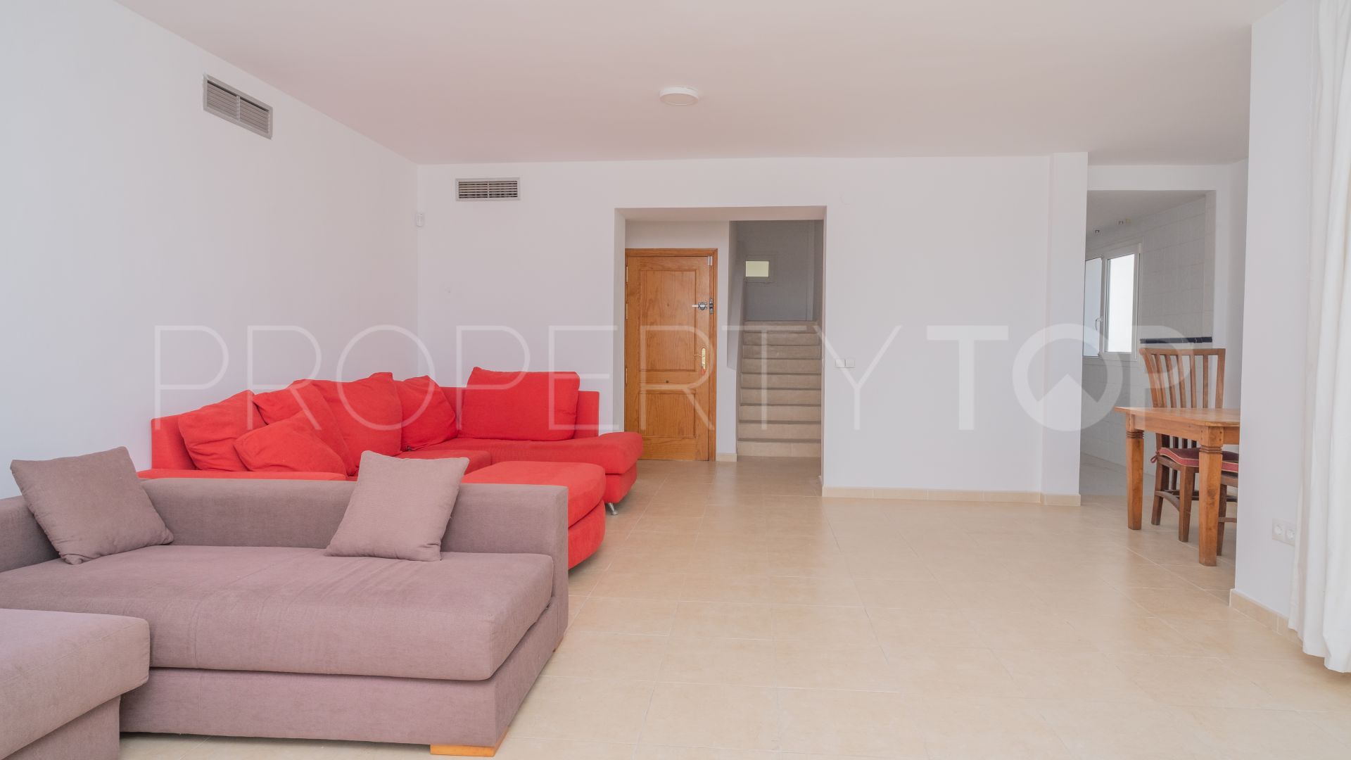 For sale duplex penthouse with 3 bedrooms in Selwo