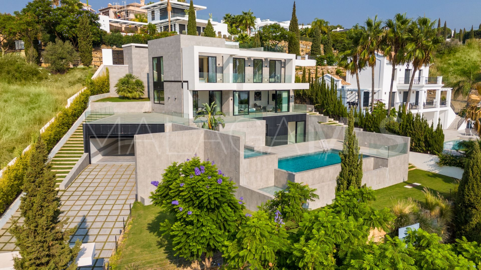 For sale Los Flamingos villa with 5 bedrooms