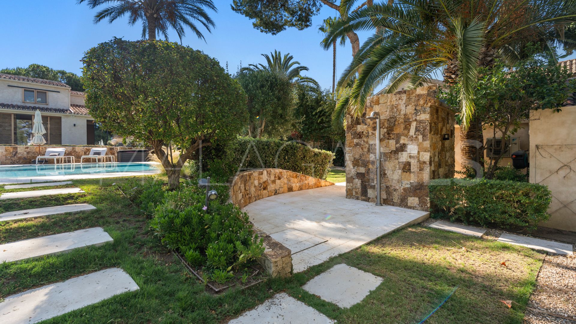 Villa for sale in Marbella
