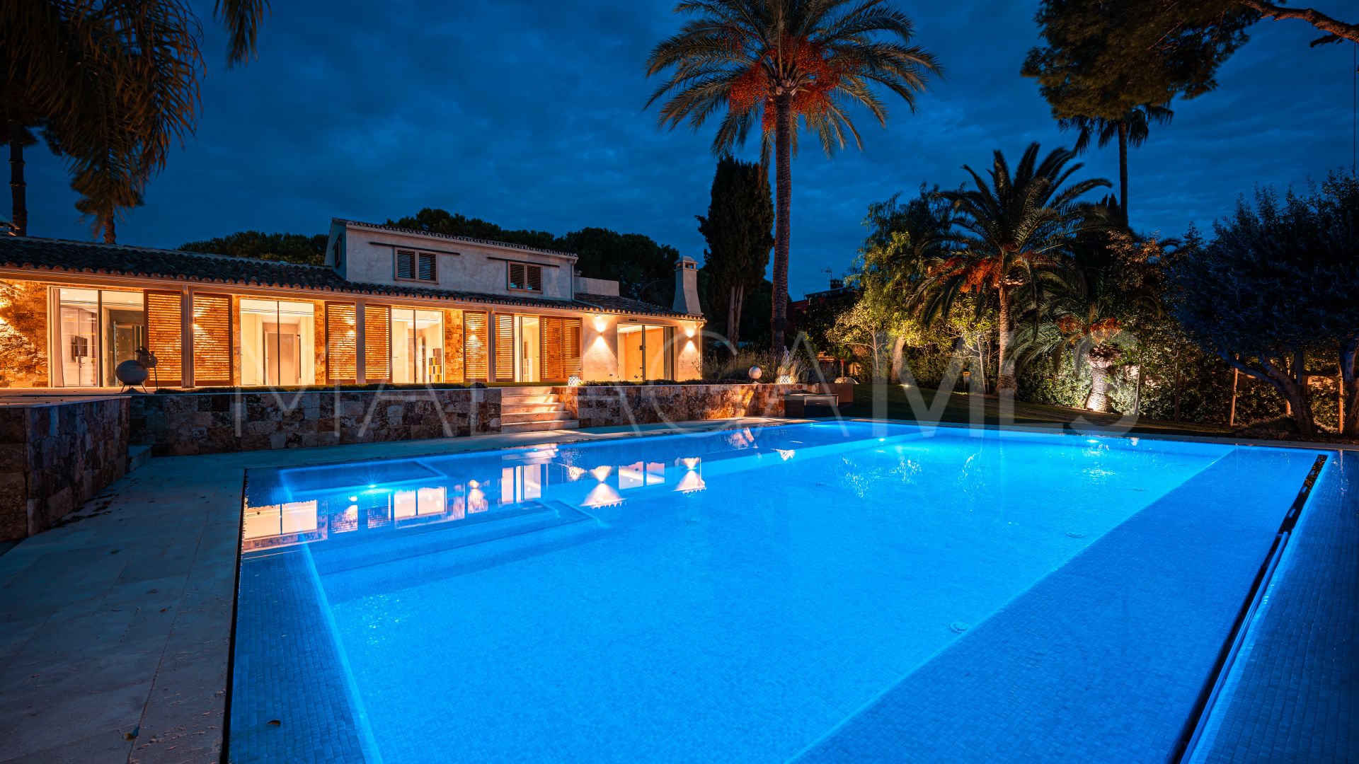 Villa for sale in Marbella