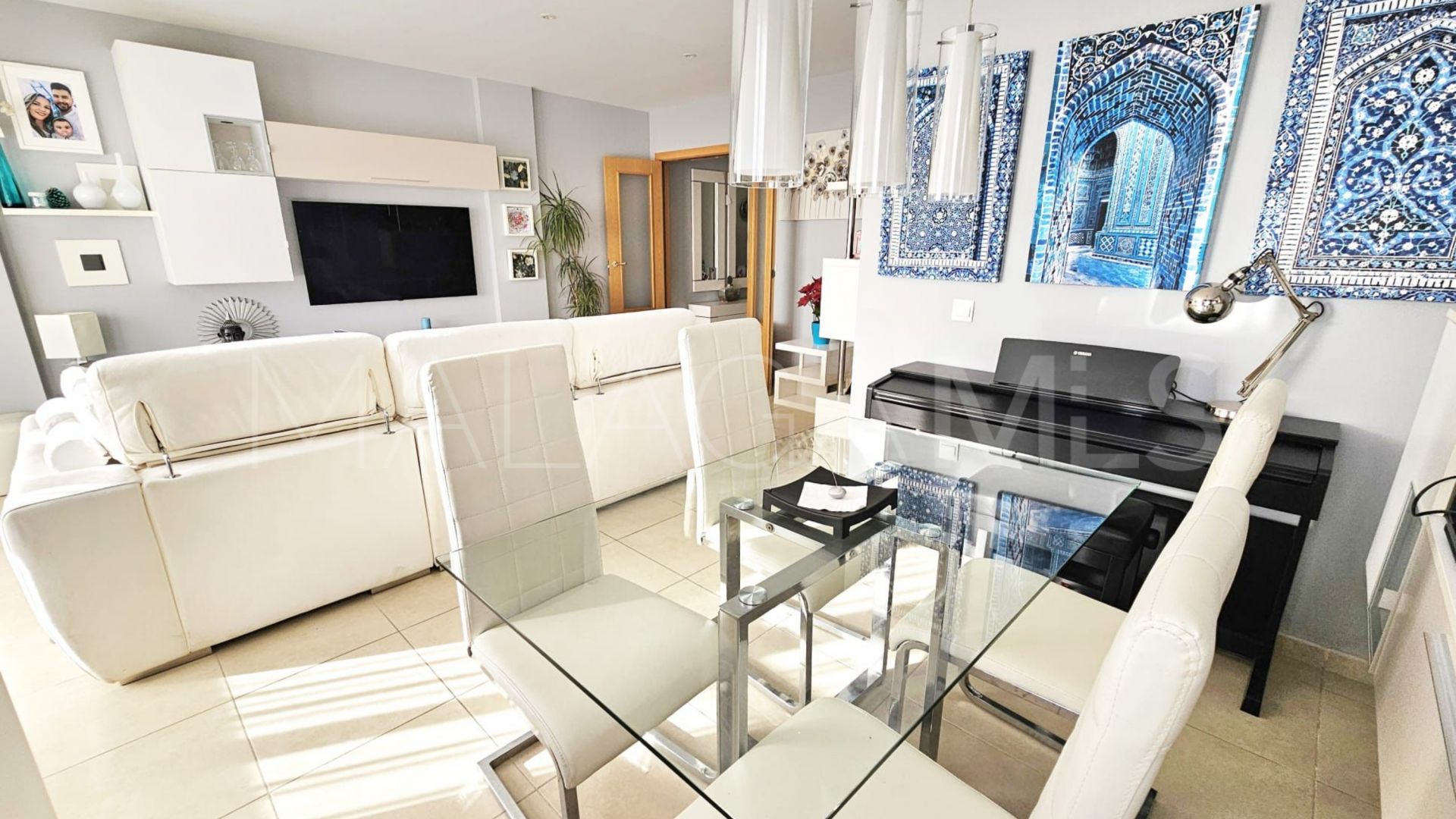 Buy apartamento in Nueva Andalucia