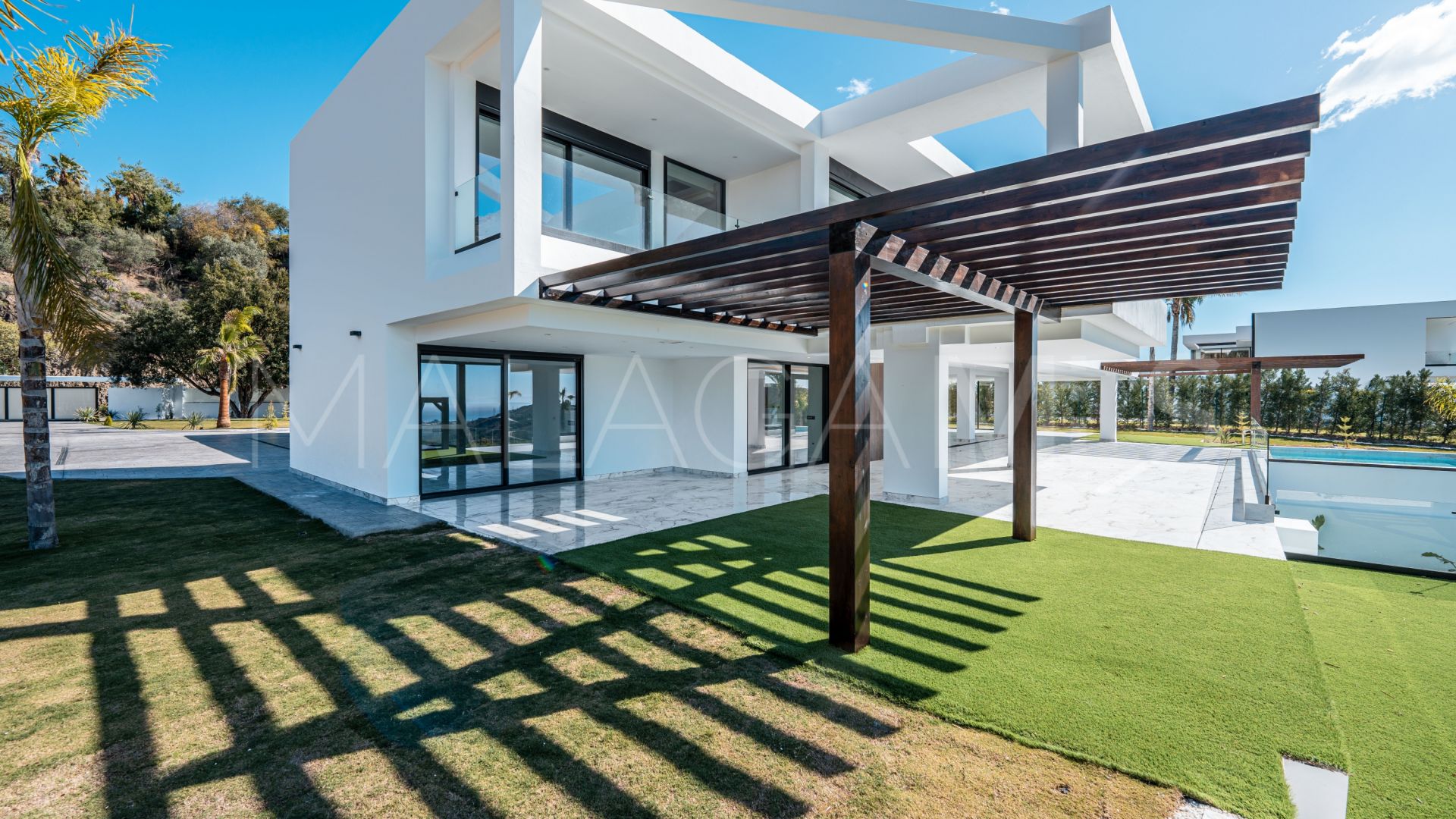 Se vende villa with 5 bedrooms in Benahavis