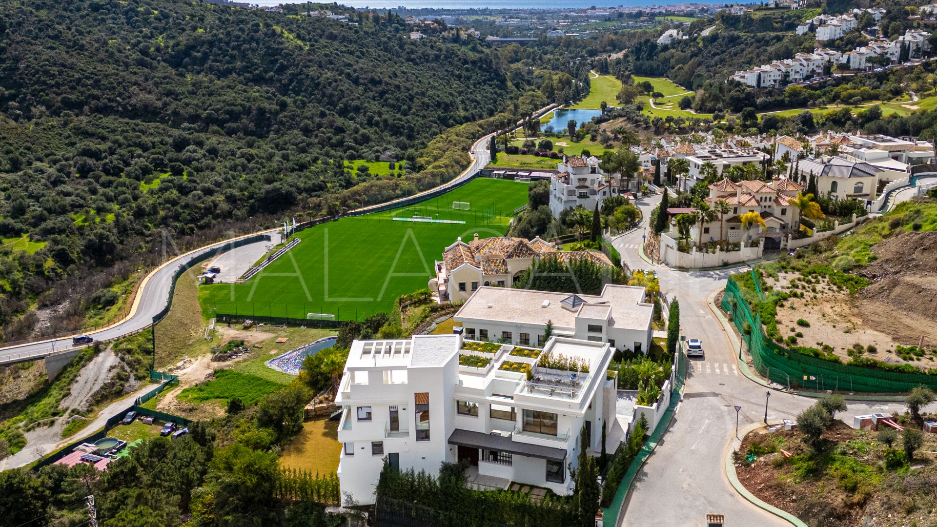 Villa for sale in Lomas de La Quinta
