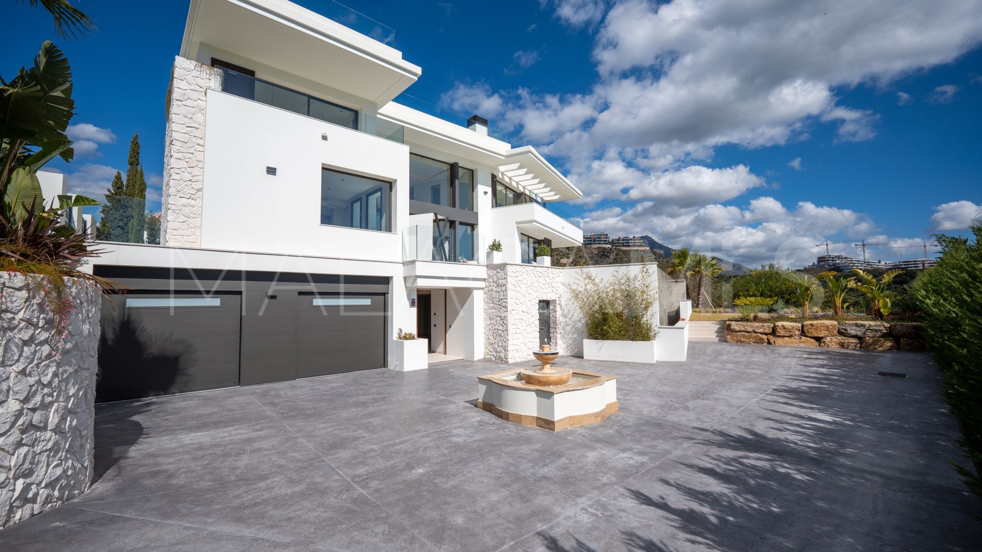 Villa for sale in Lomas de La Quinta