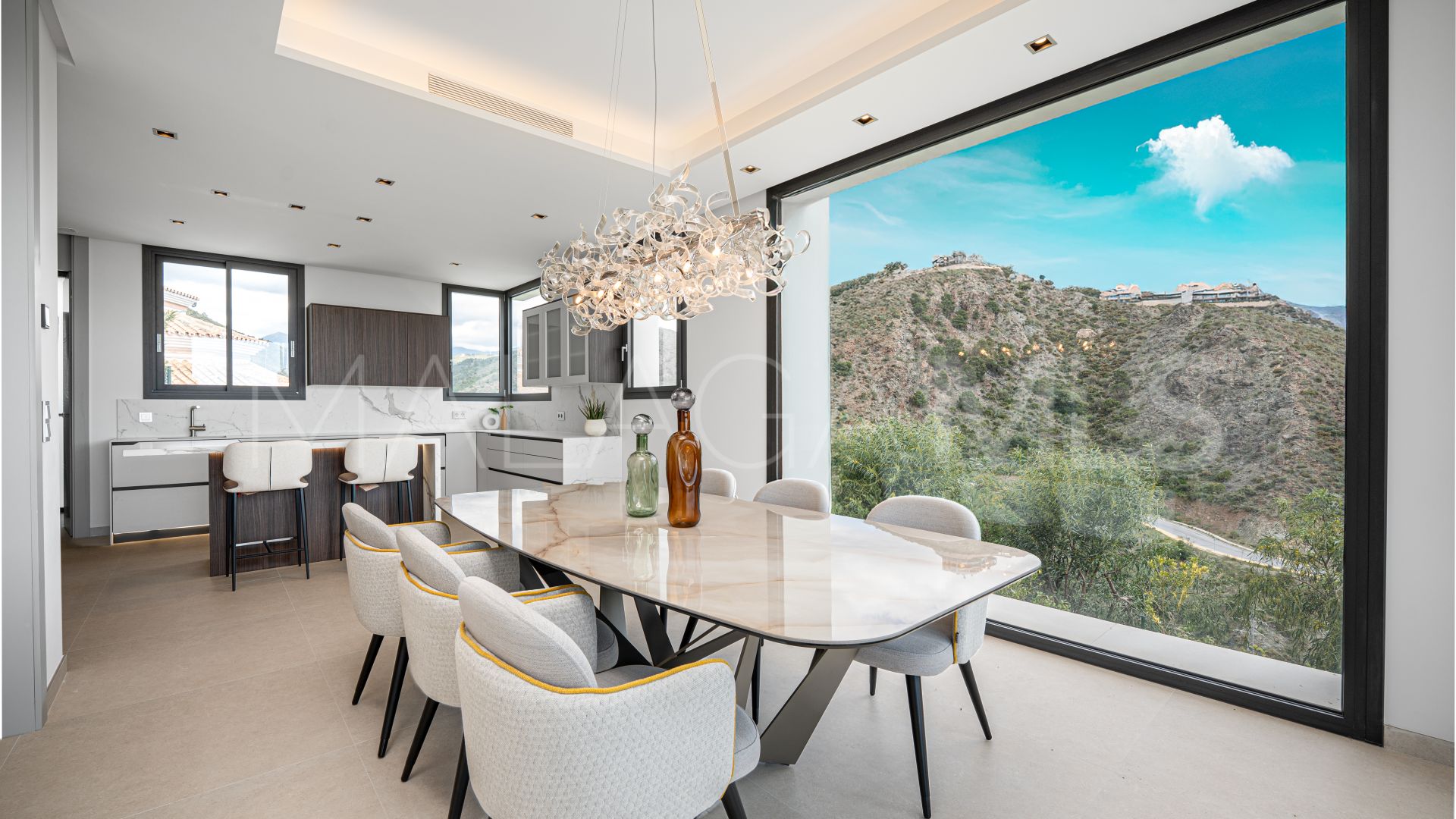 Villa for sale in Lomas de La Quinta