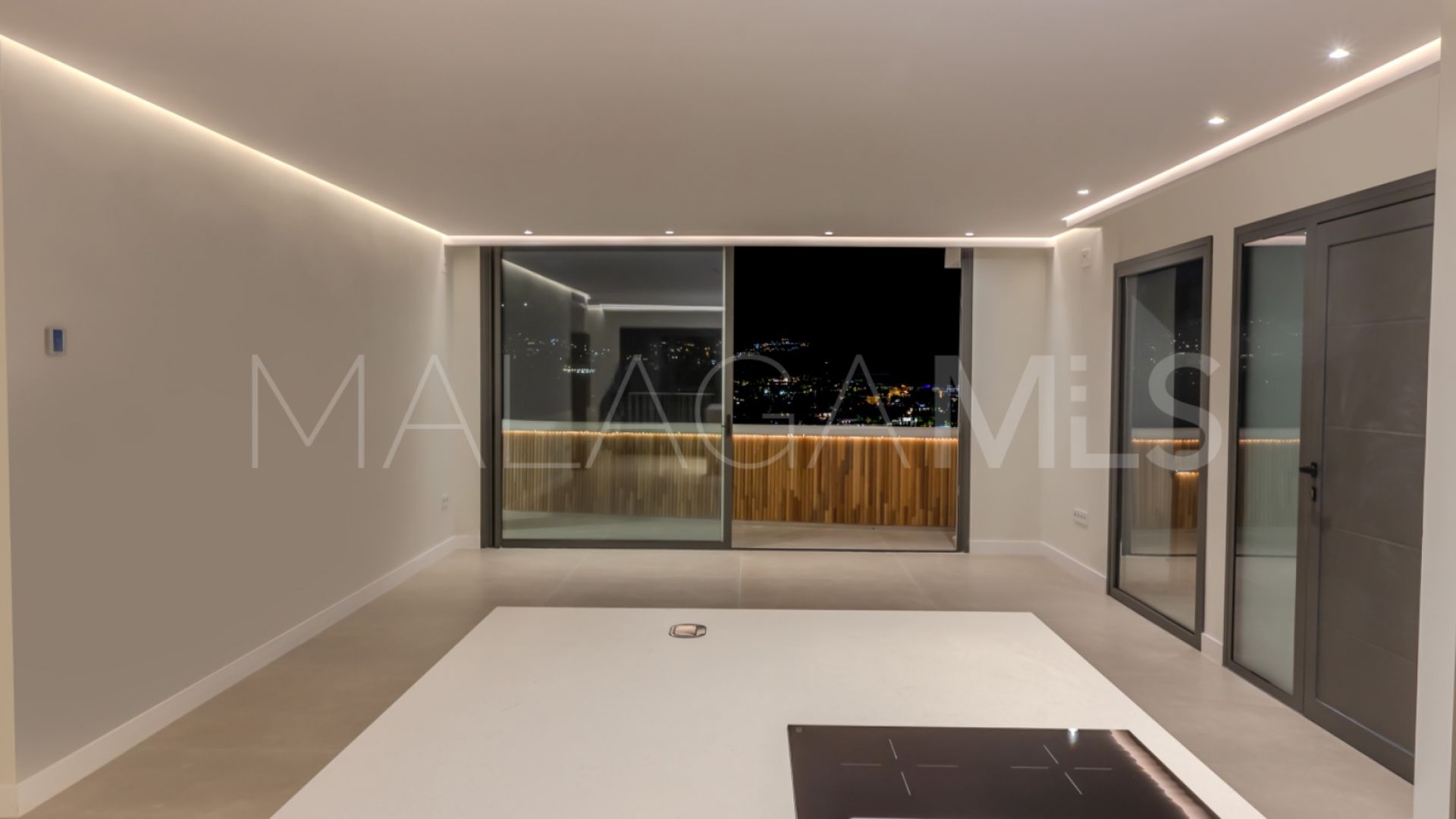 Wohnung for sale in Nueva Andalucia