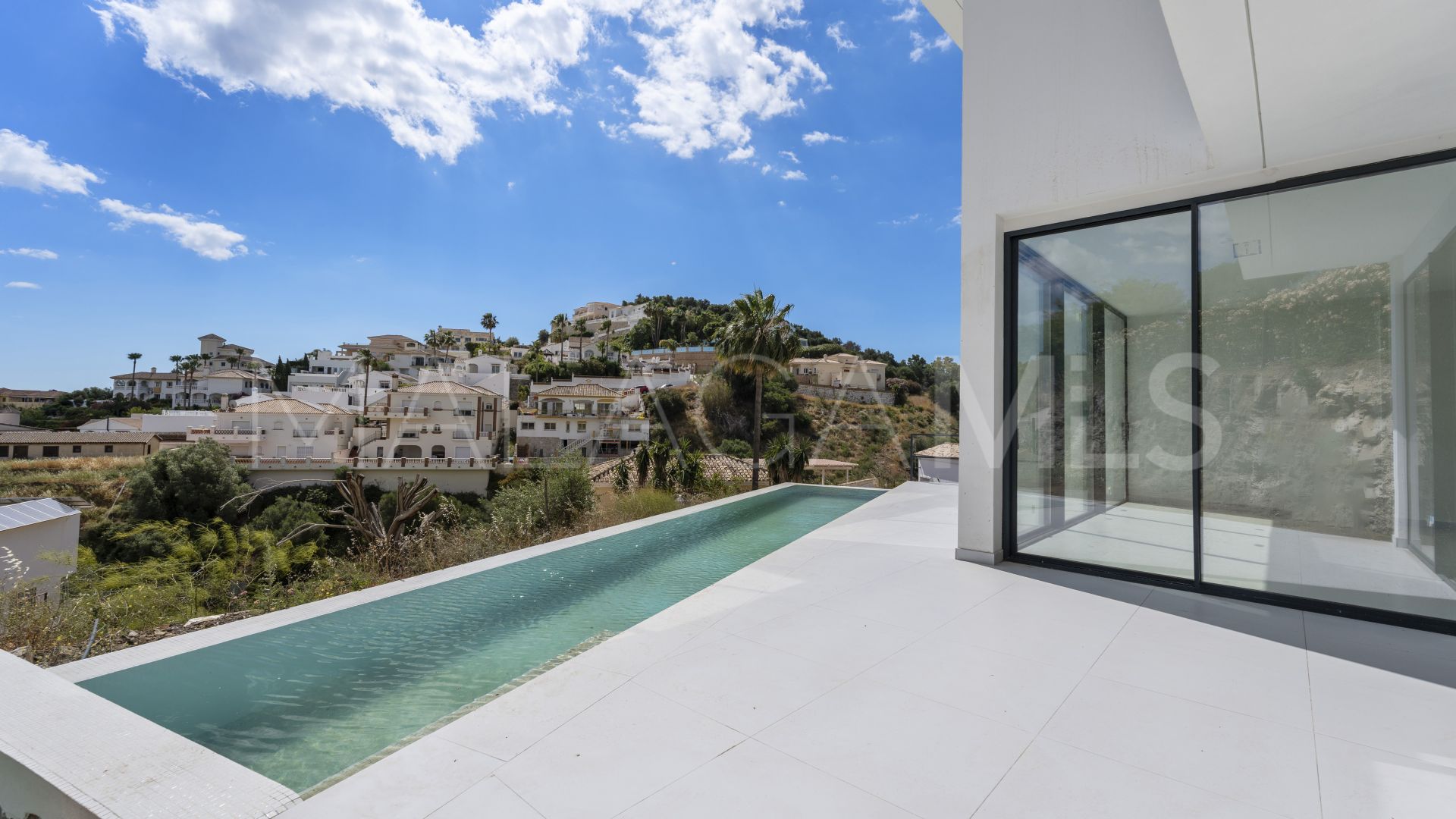 Cerros del Aguila, villa de 3 bedrooms for sale