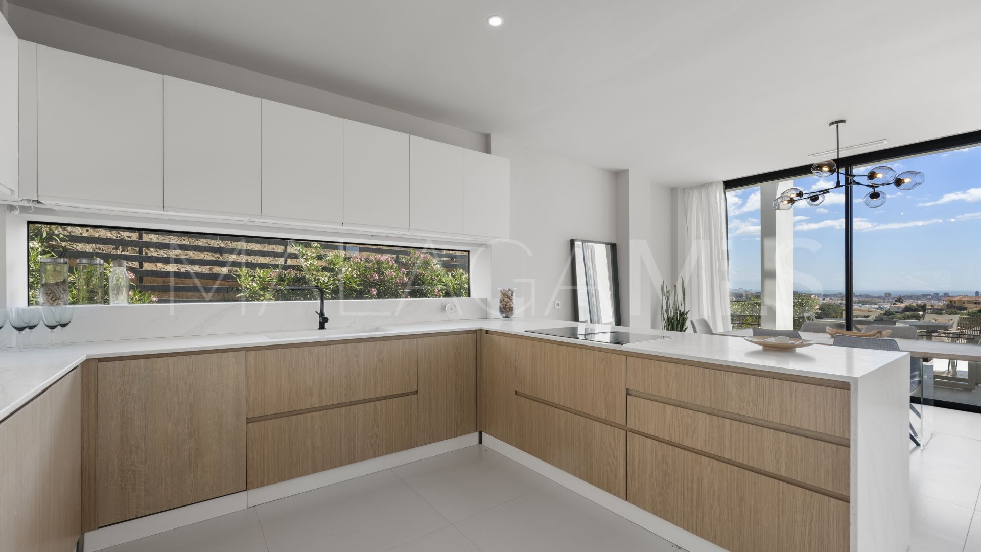 Cerros del Aguila, villa de 3 bedrooms for sale
