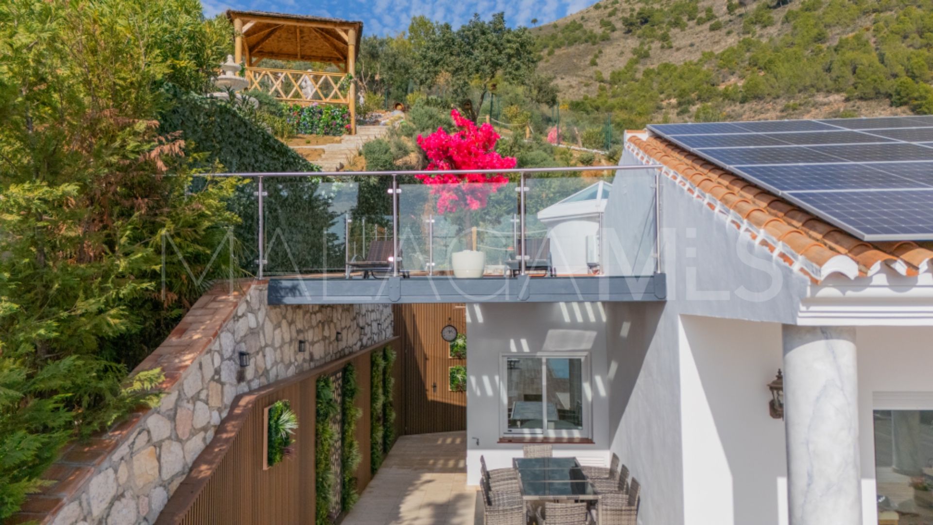 Villa for sale in Mijas