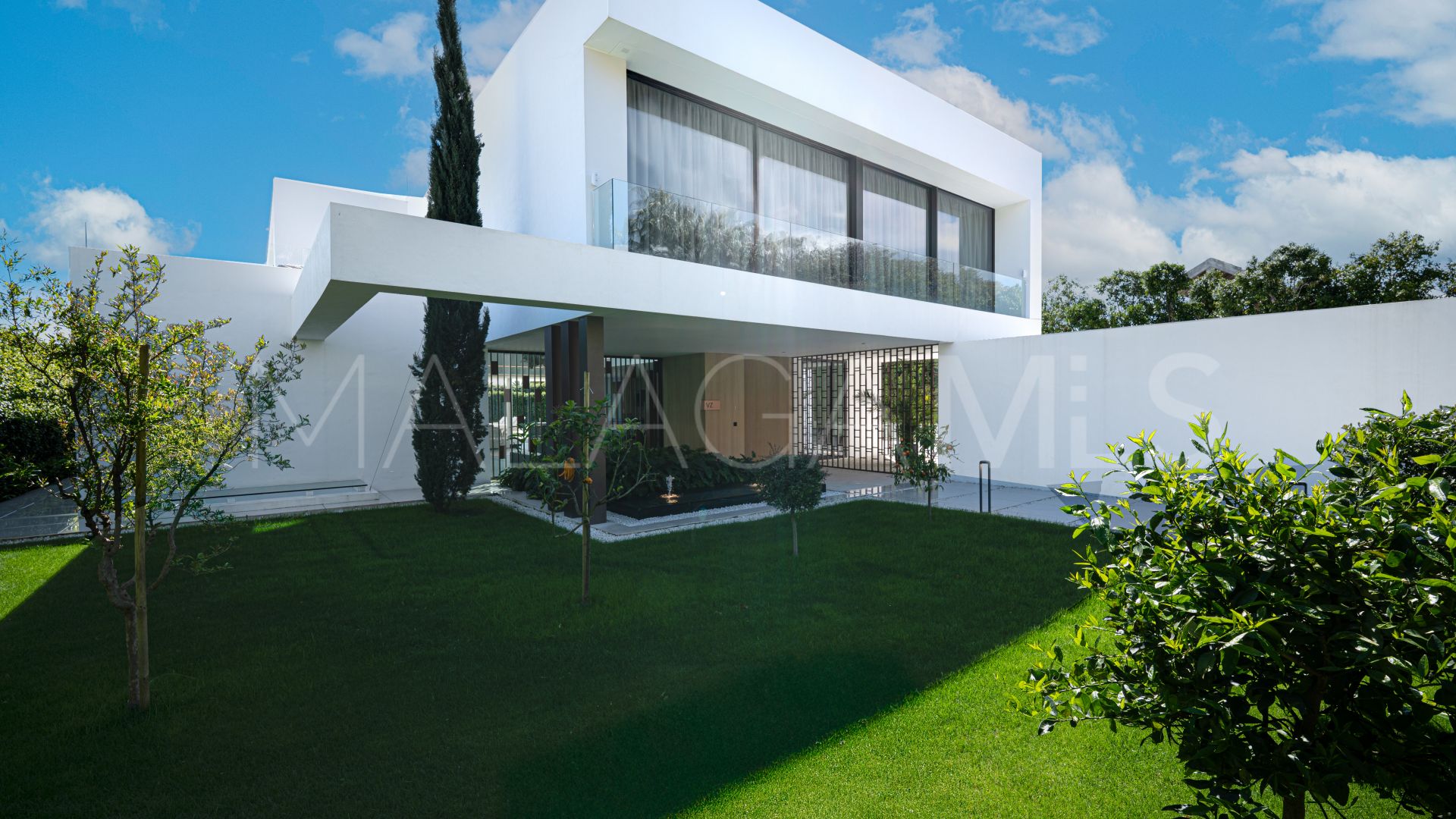Villa for sale in Marbella Goldene Meile