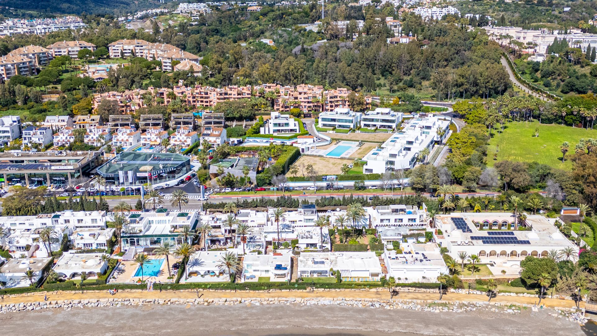 Villa for sale in Marbella Goldene Meile