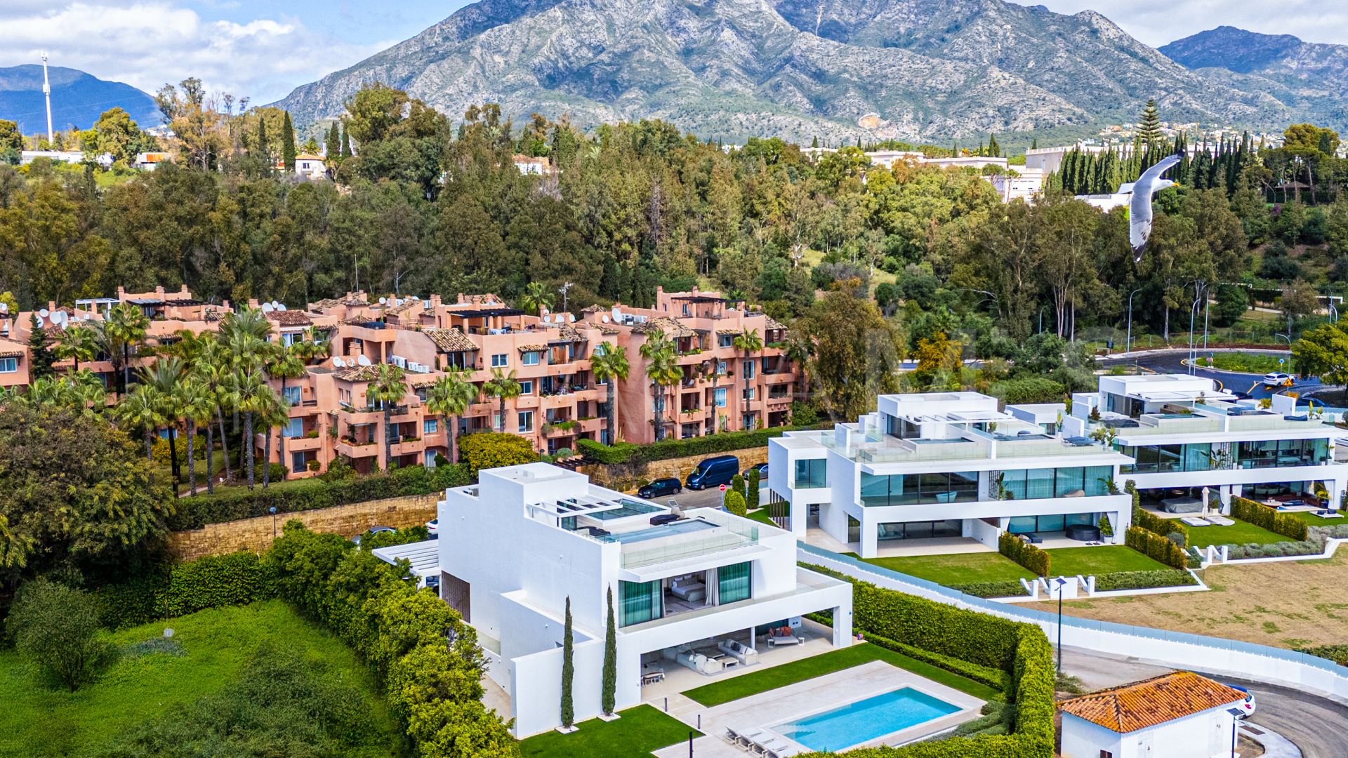 Villa for sale in Marbella Goldene Meile