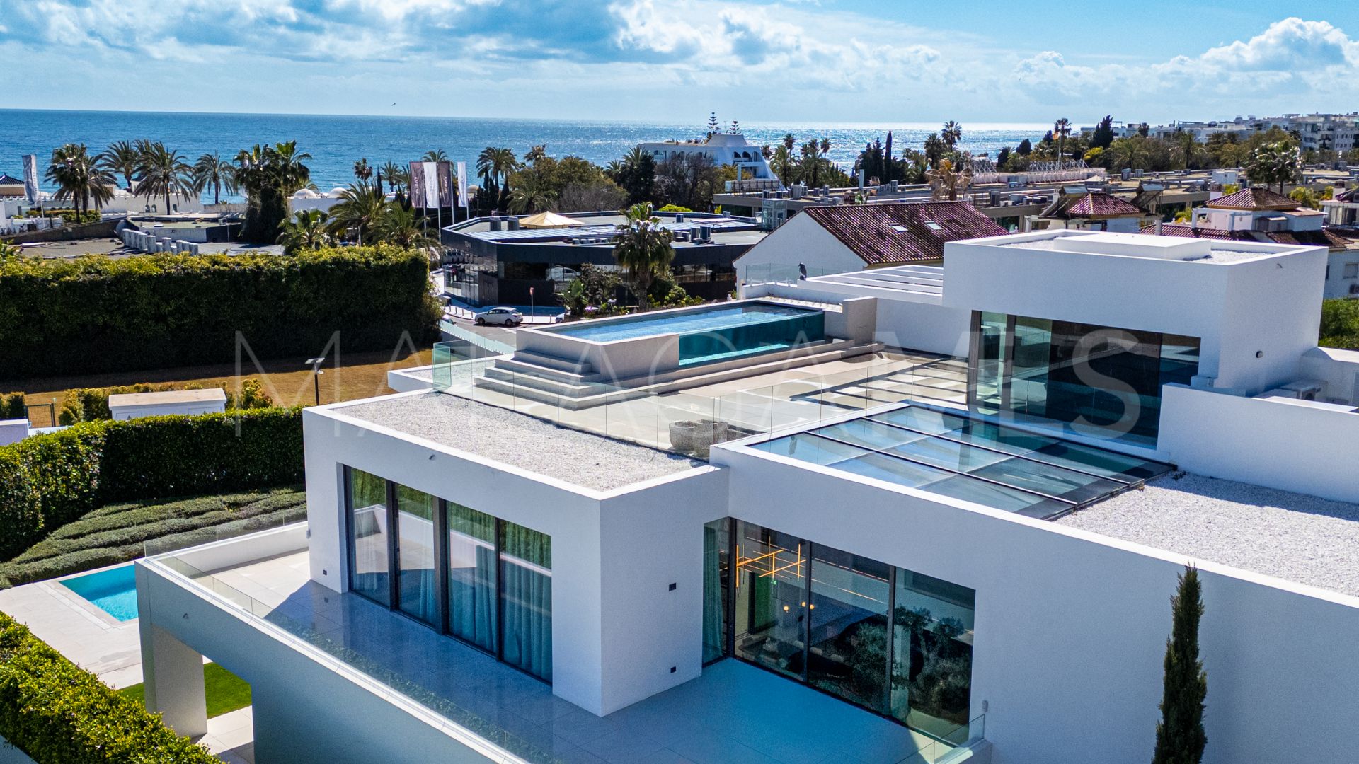 Villa for sale in Marbella Goldene Meile