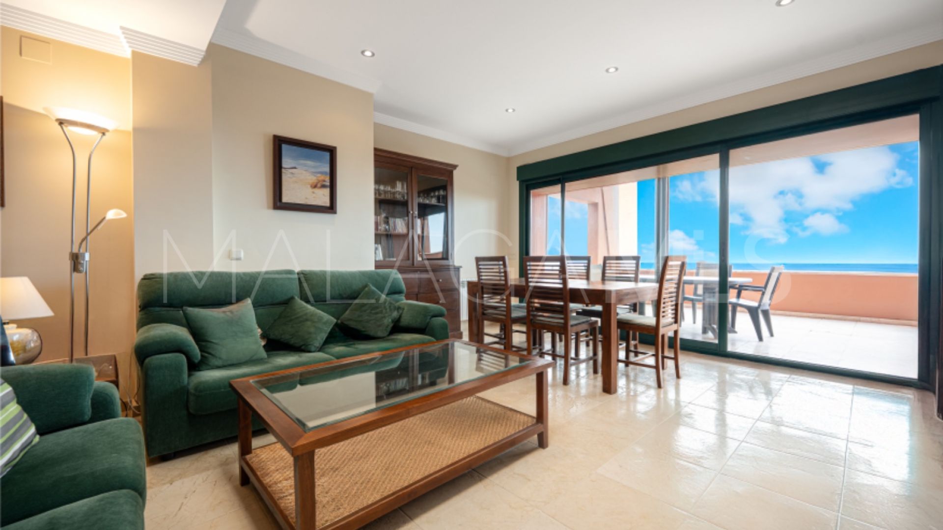 2 bedrooms penthouse for sale in Marbella East
