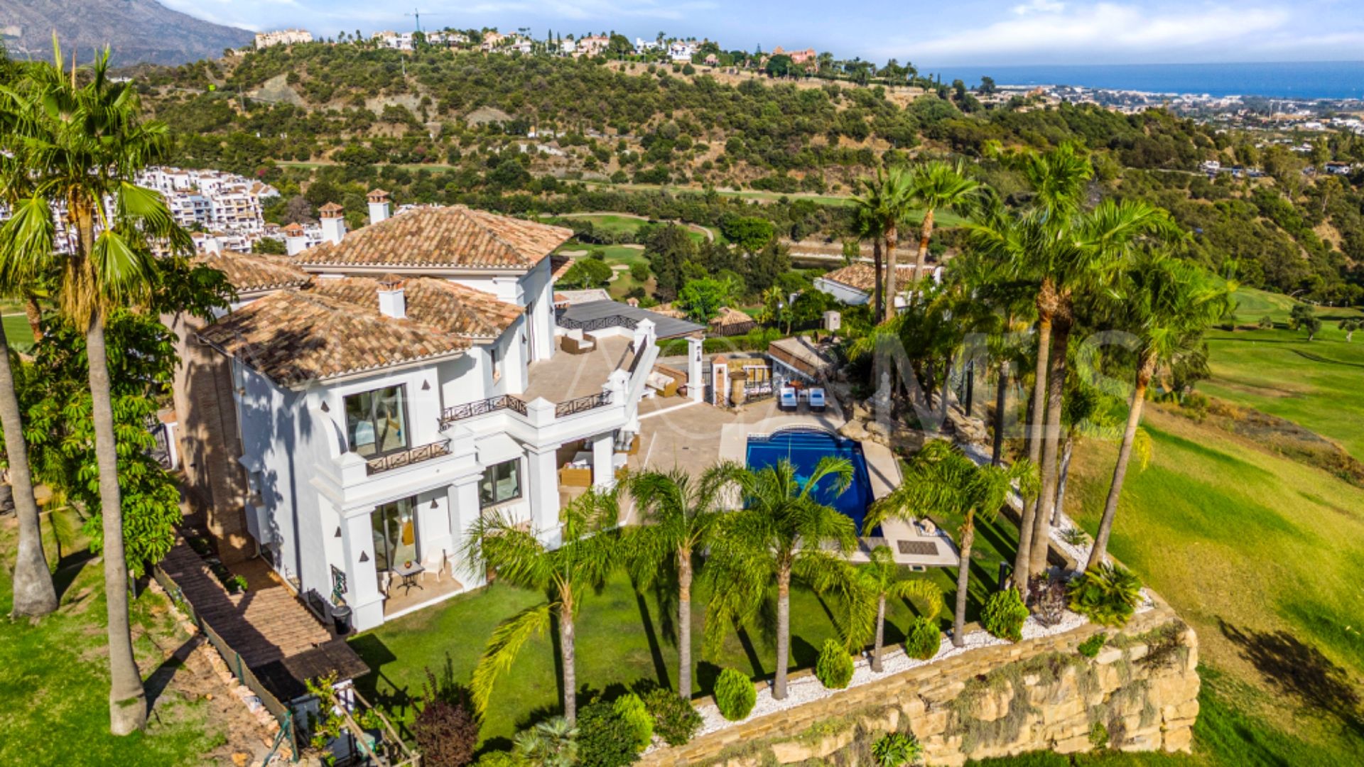 Villa for sale in Los Arqueros