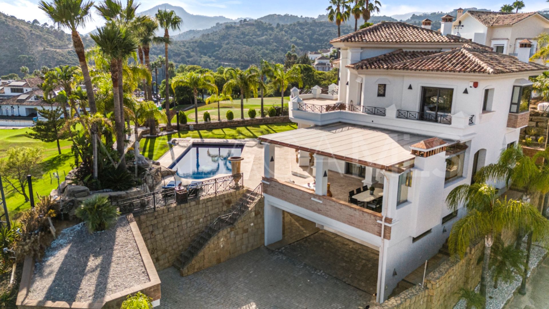 Villa for sale in Los Arqueros