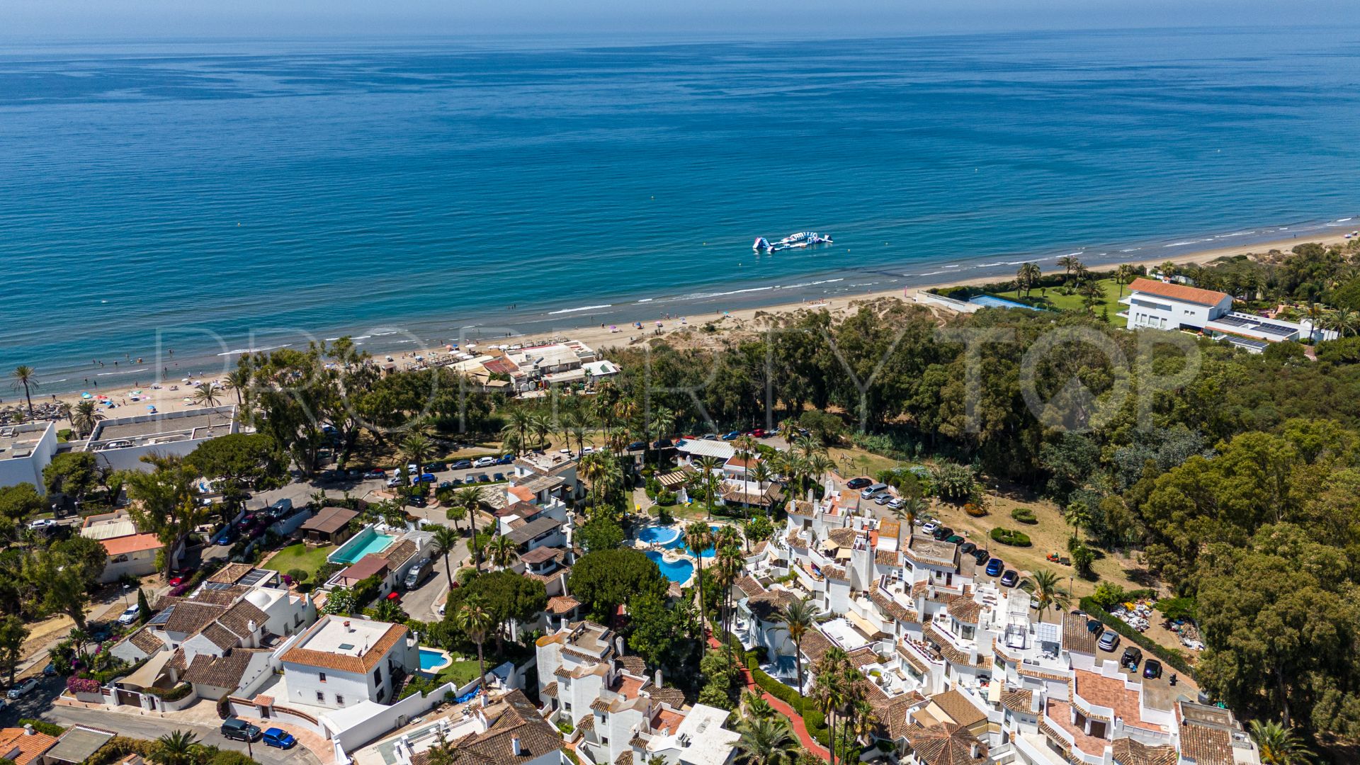 Comprar apartamento planta baja en Elviria