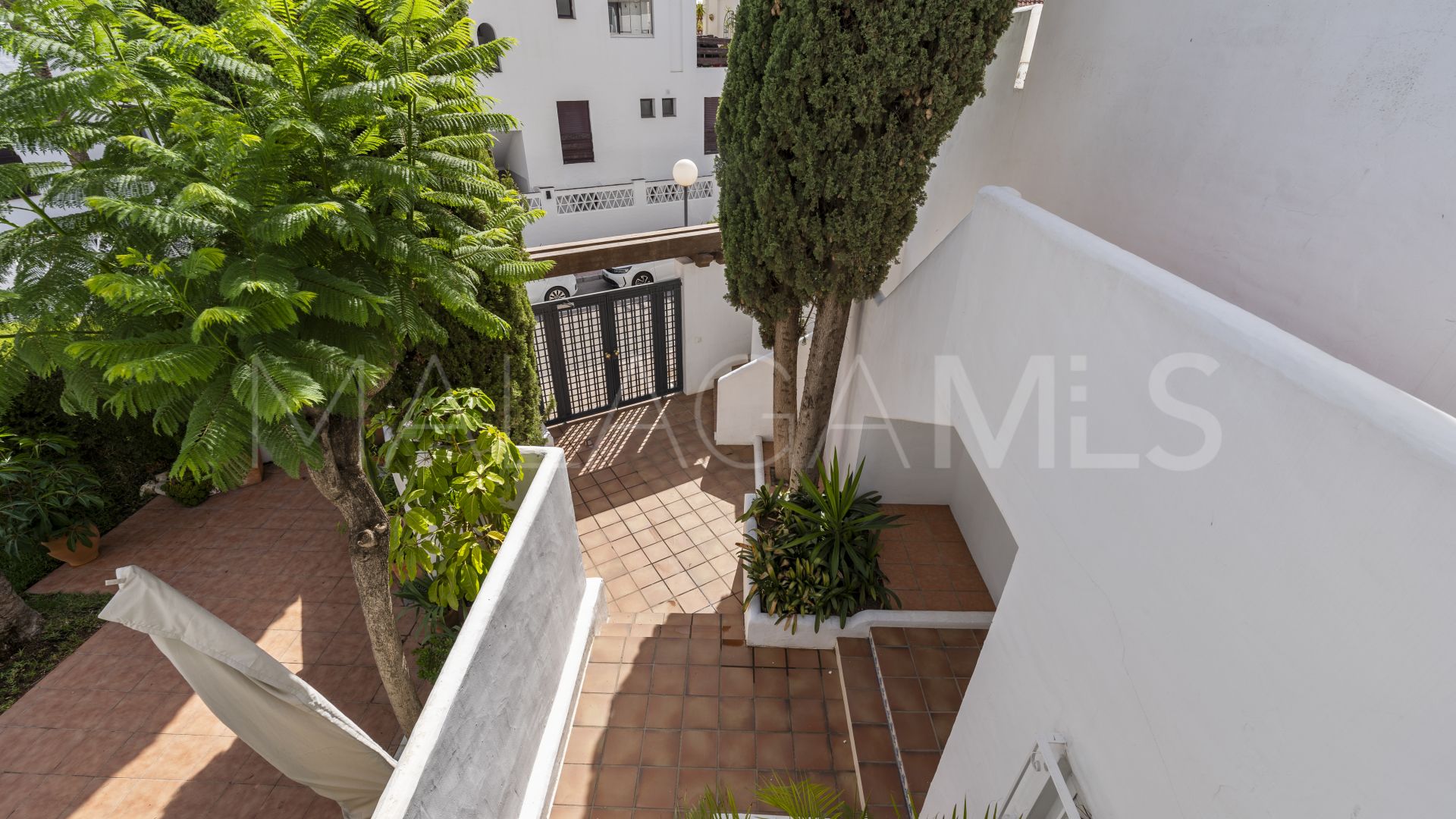 Lägenhet for sale in Nueva Andalucia