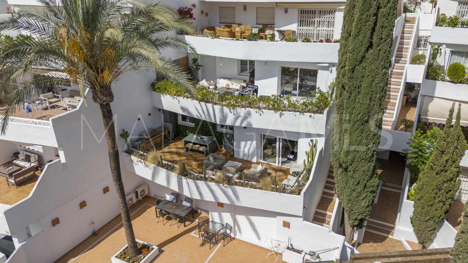 Lägenhet for sale in Nueva Andalucia