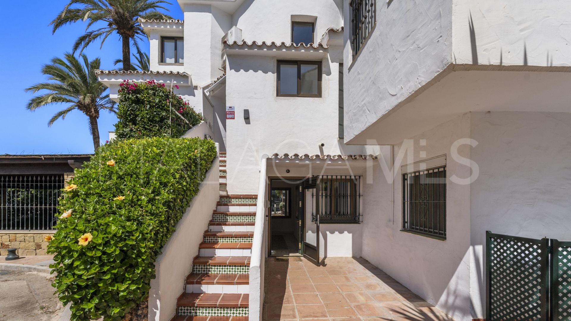 Marbella Este, apartamento planta baja de 3 bedrooms a la venta