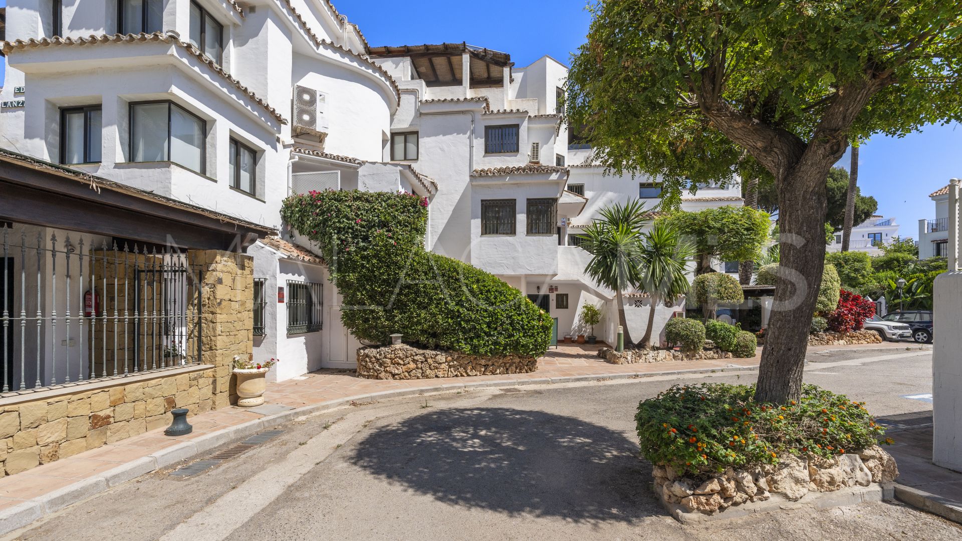 Marbella Este, apartamento planta baja de 3 bedrooms a la venta