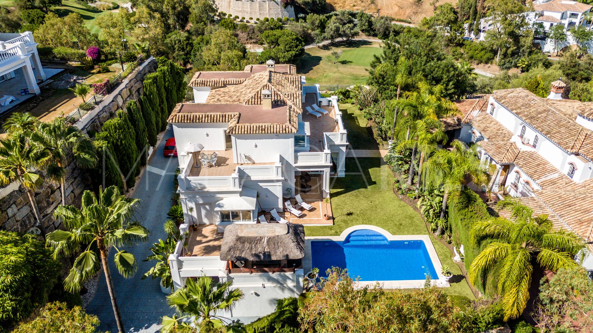 Villa for sale in El Herrojo