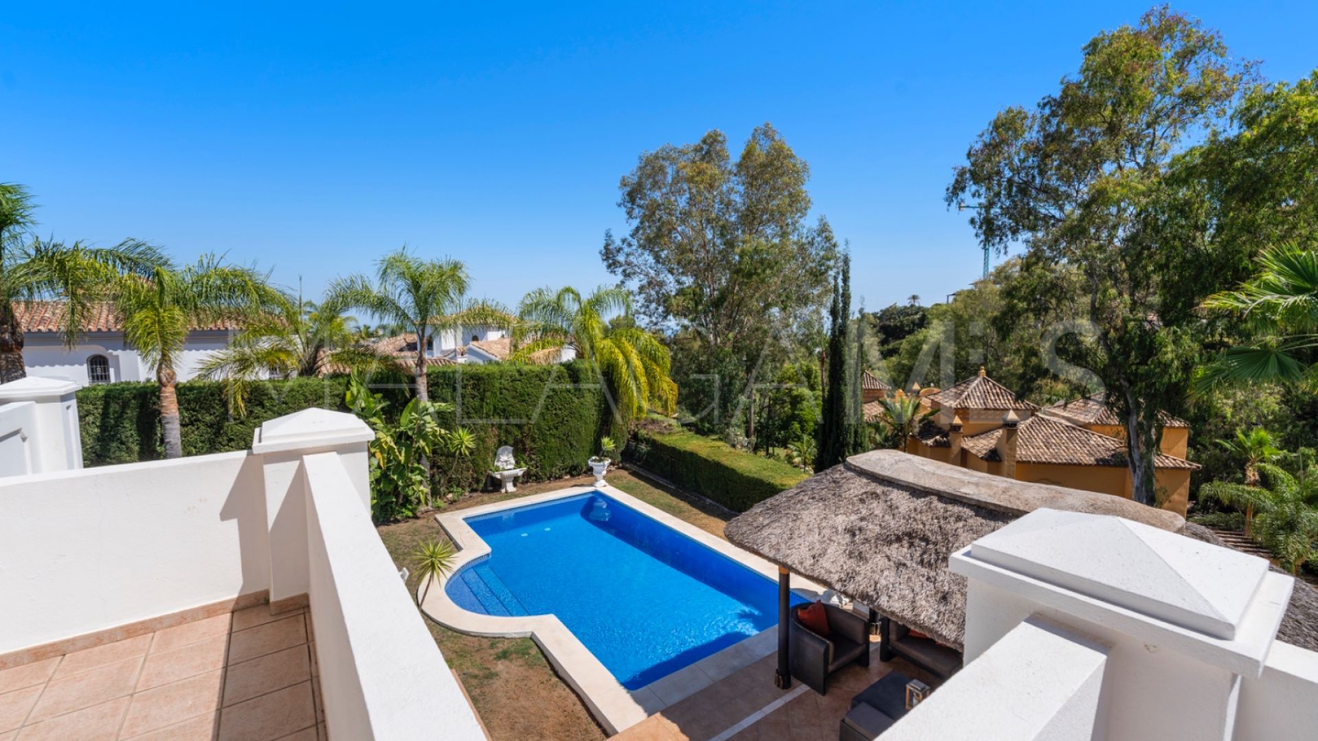 Villa for sale in El Herrojo