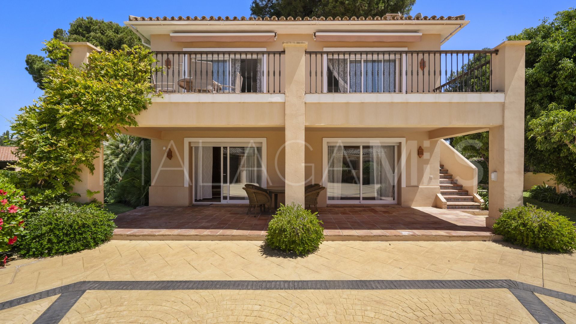 Estepona Este, villa a la venta