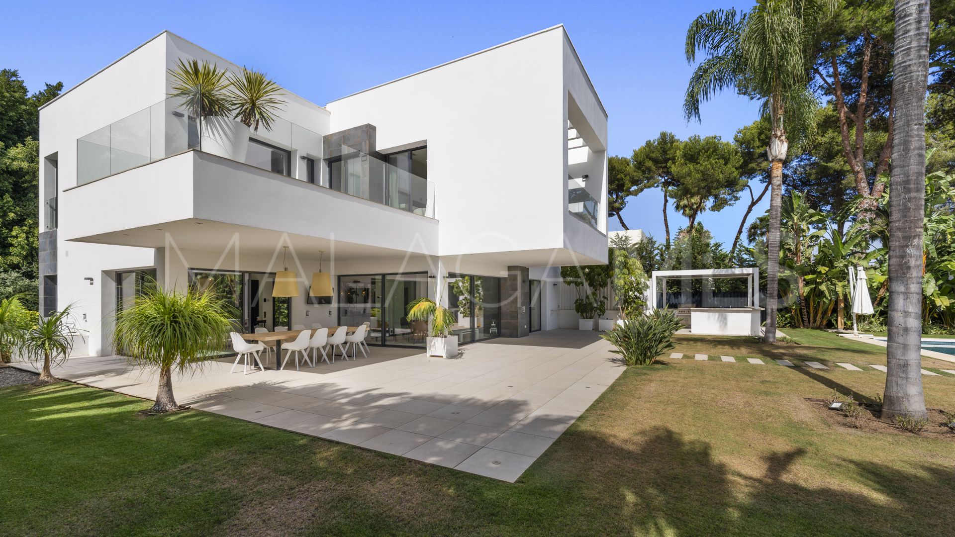 Villa for sale in Marbella