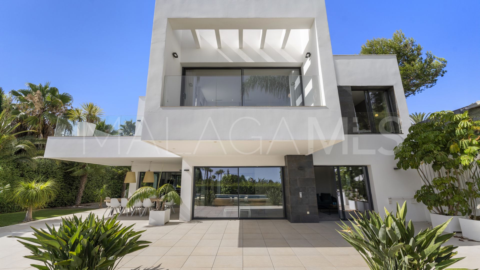 Villa for sale in Marbella