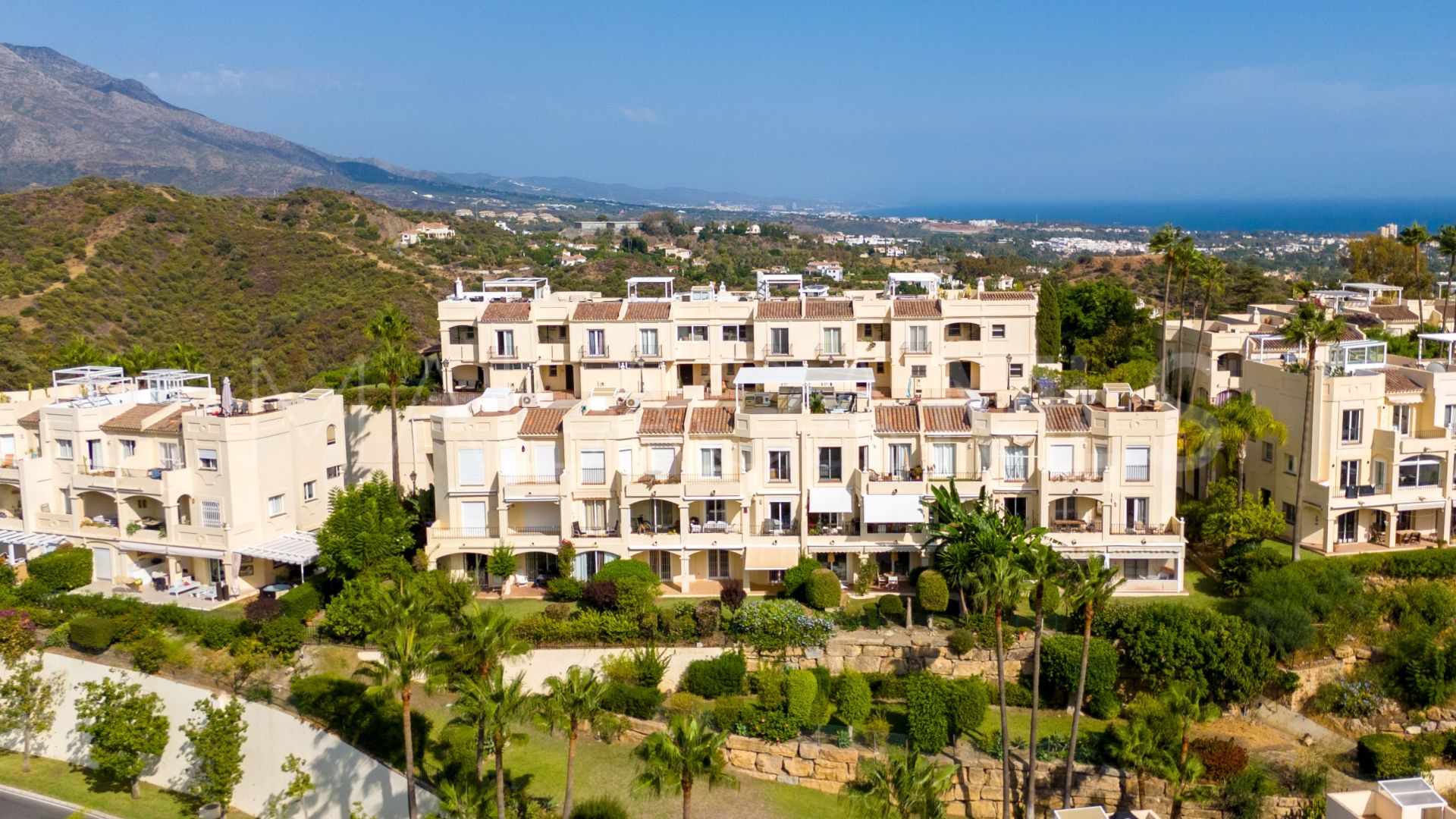 Buy apartamento planta baja in La Quinta Hills de 2 bedrooms