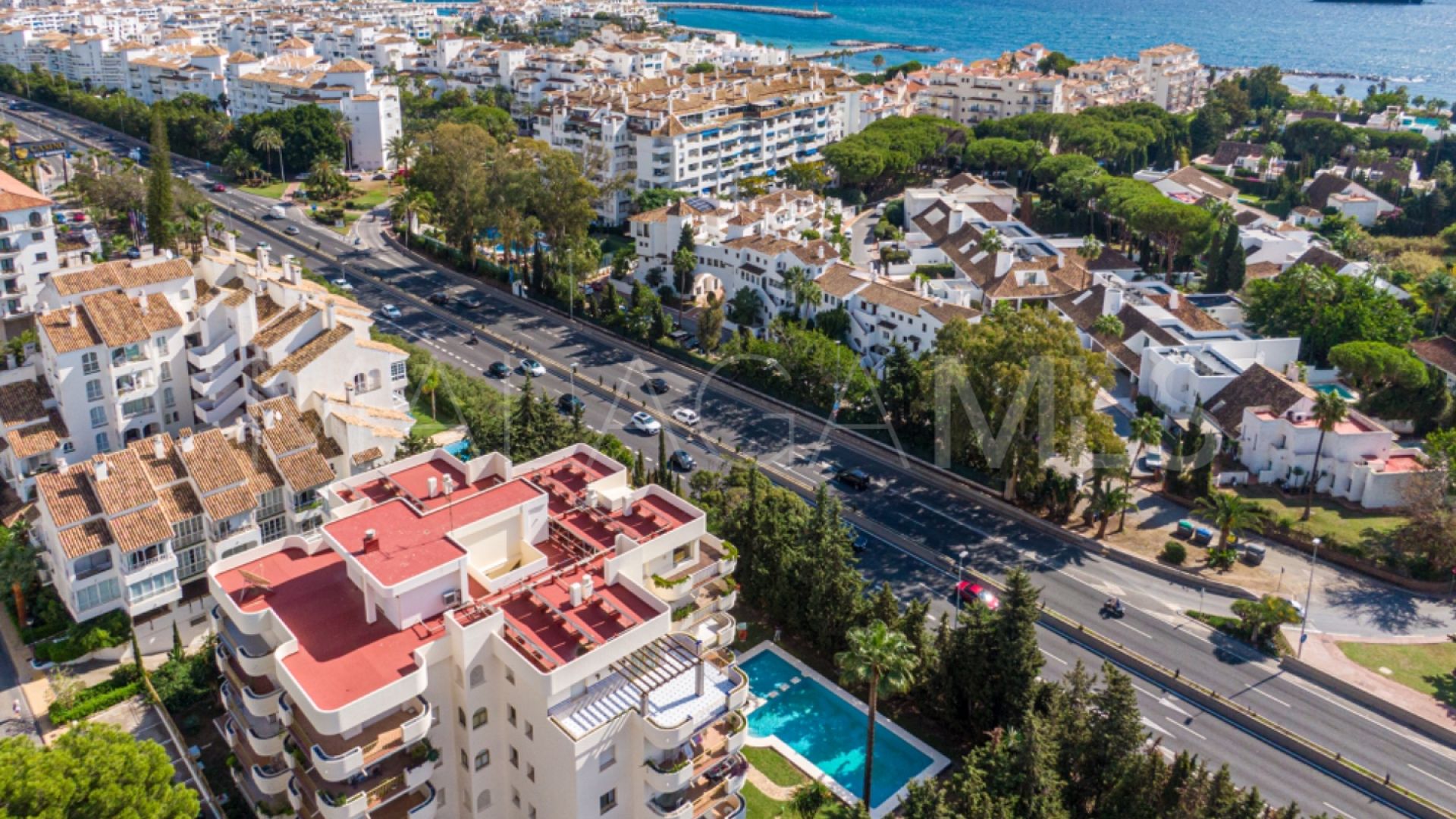 Lägenhet for sale in Nueva Andalucia