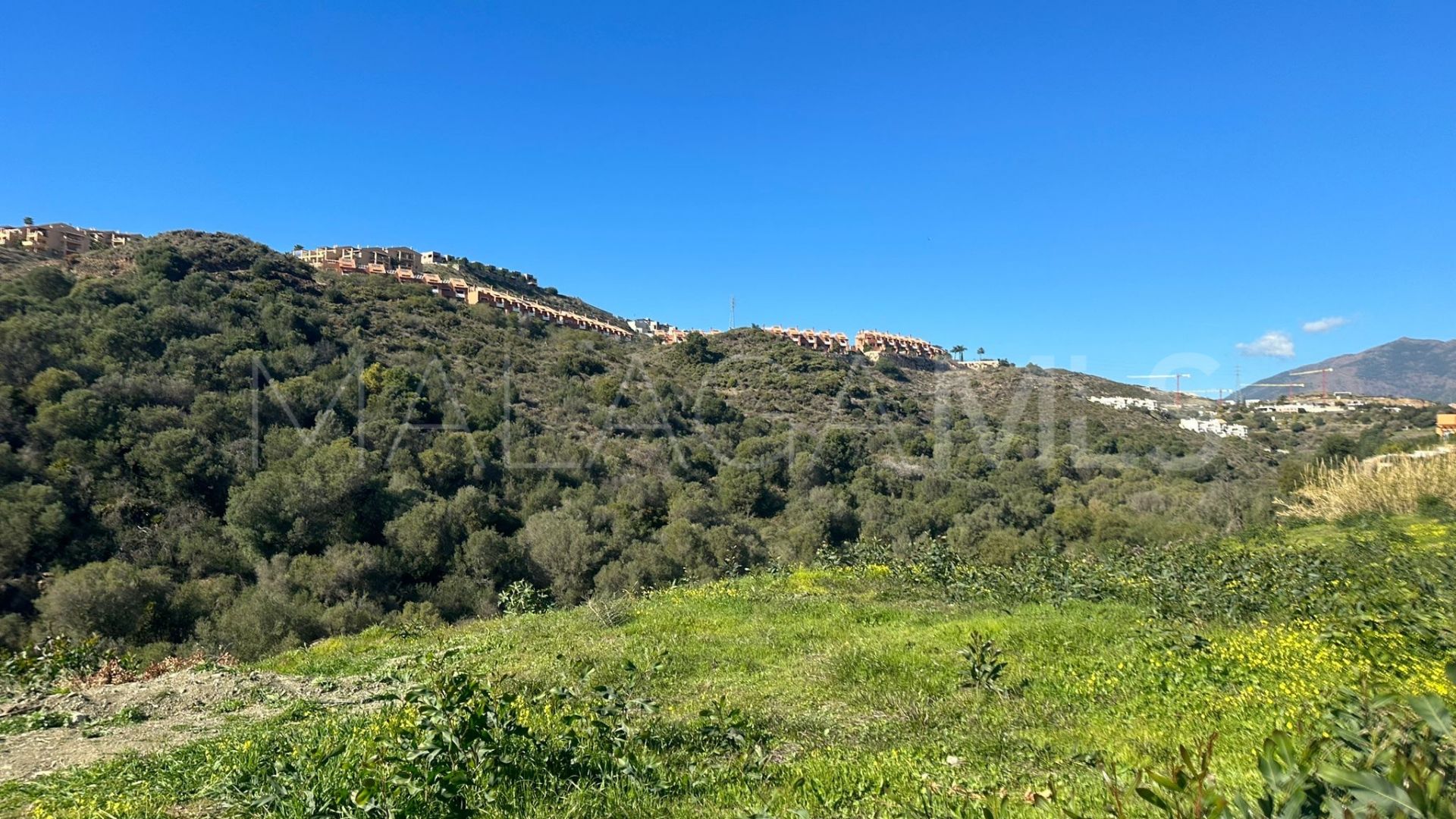 Tomt for sale in Benahavis