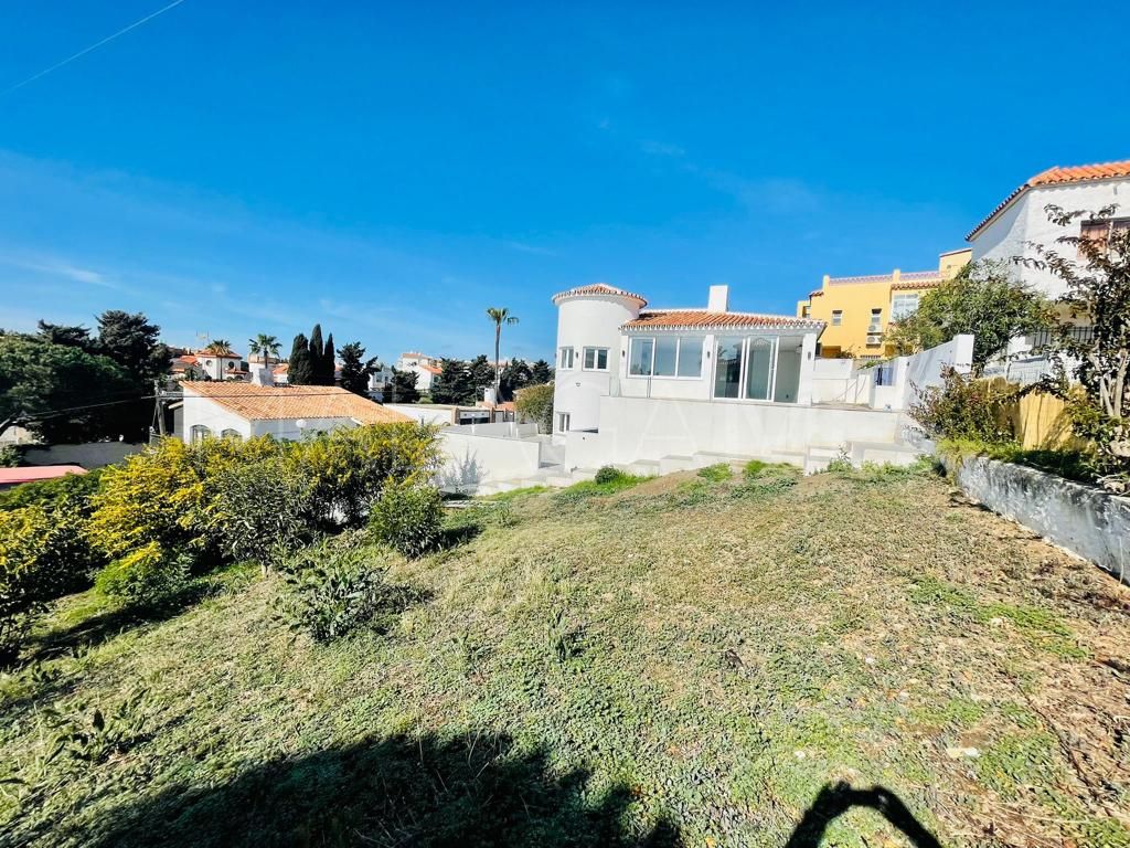 Villa for sale in El Faro