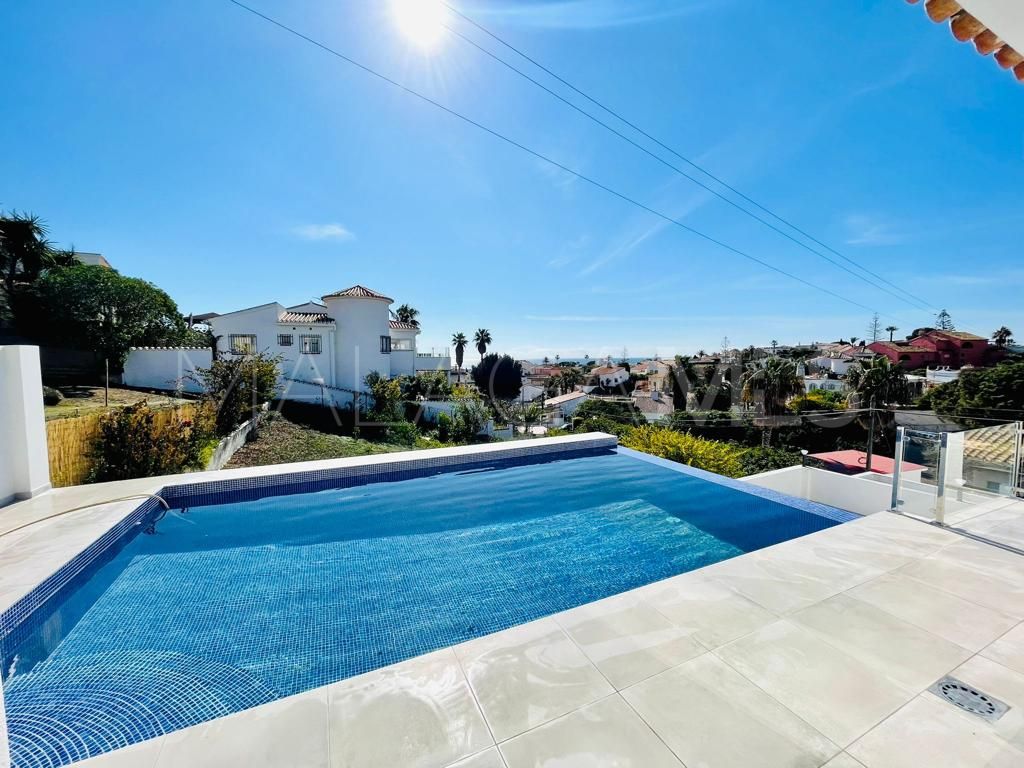 Villa for sale in El Faro