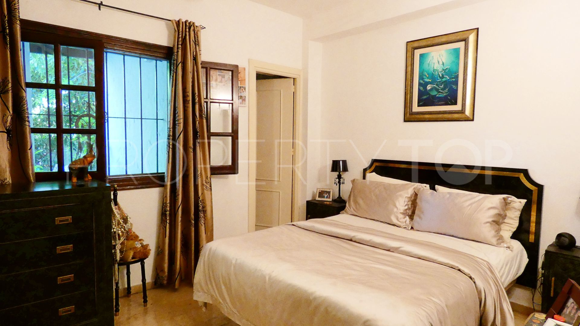 For sale ground floor apartment in Marbella - Puerto Banus